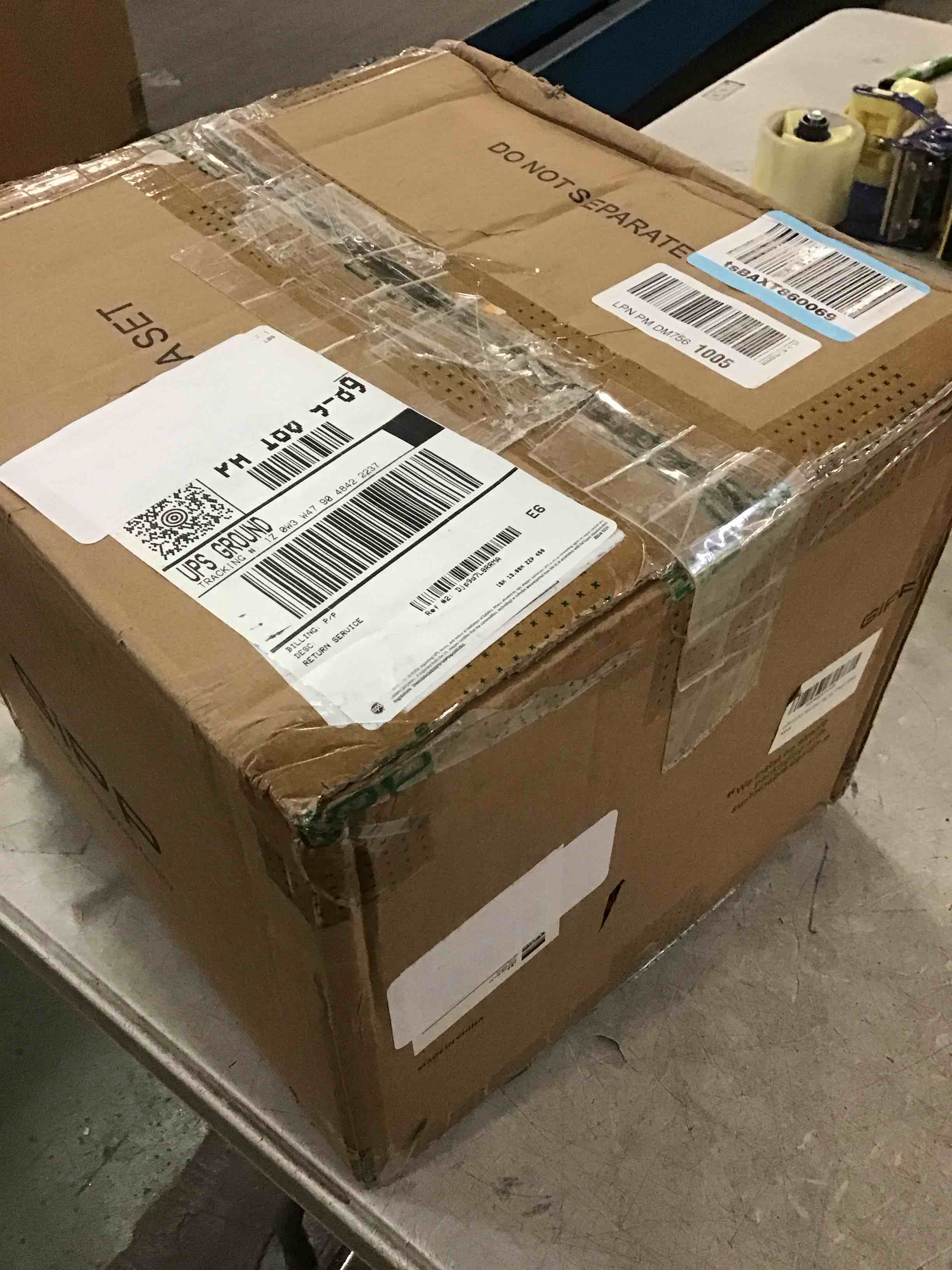 https://s3.amazonaws.com/lotting-images-prod/bidfta/GRA1699766_1737647832875.jpeg