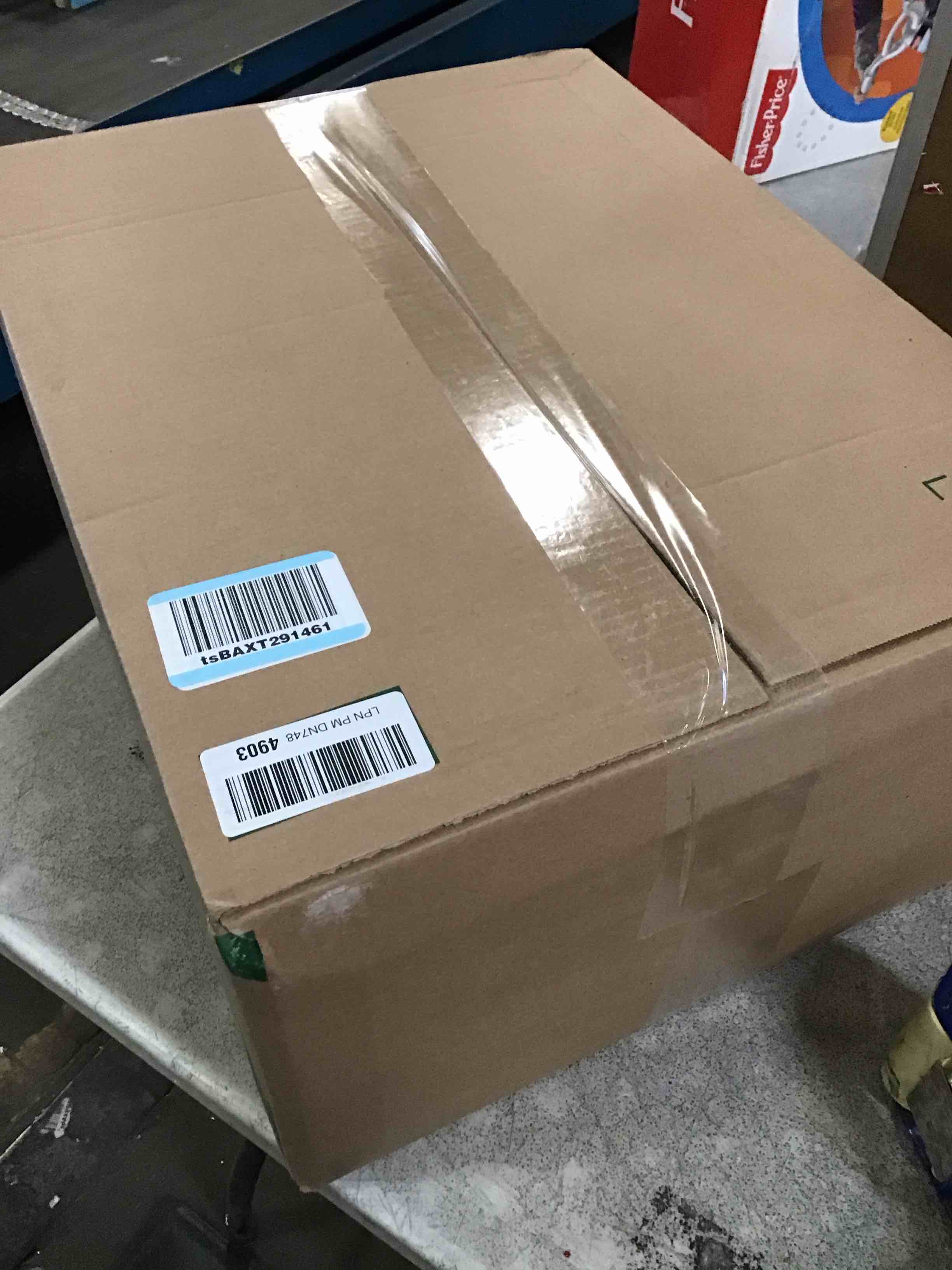 https://s3.amazonaws.com/lotting-images-prod/bidfta/GRA1700245_1737992601697.jpeg