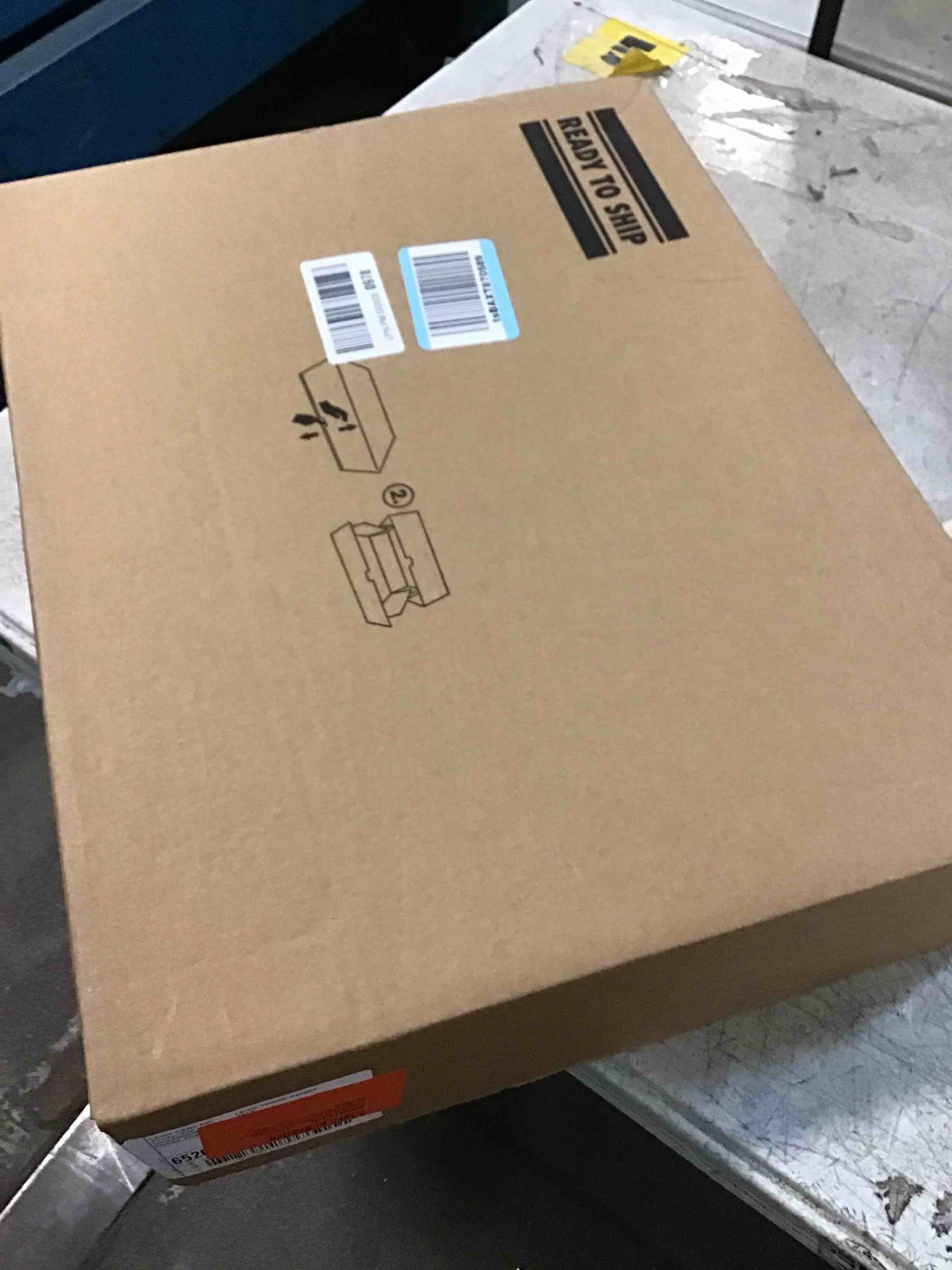 https://s3.amazonaws.com/lotting-images-prod/bidfta/GRA1700662_1738161694391.jpeg