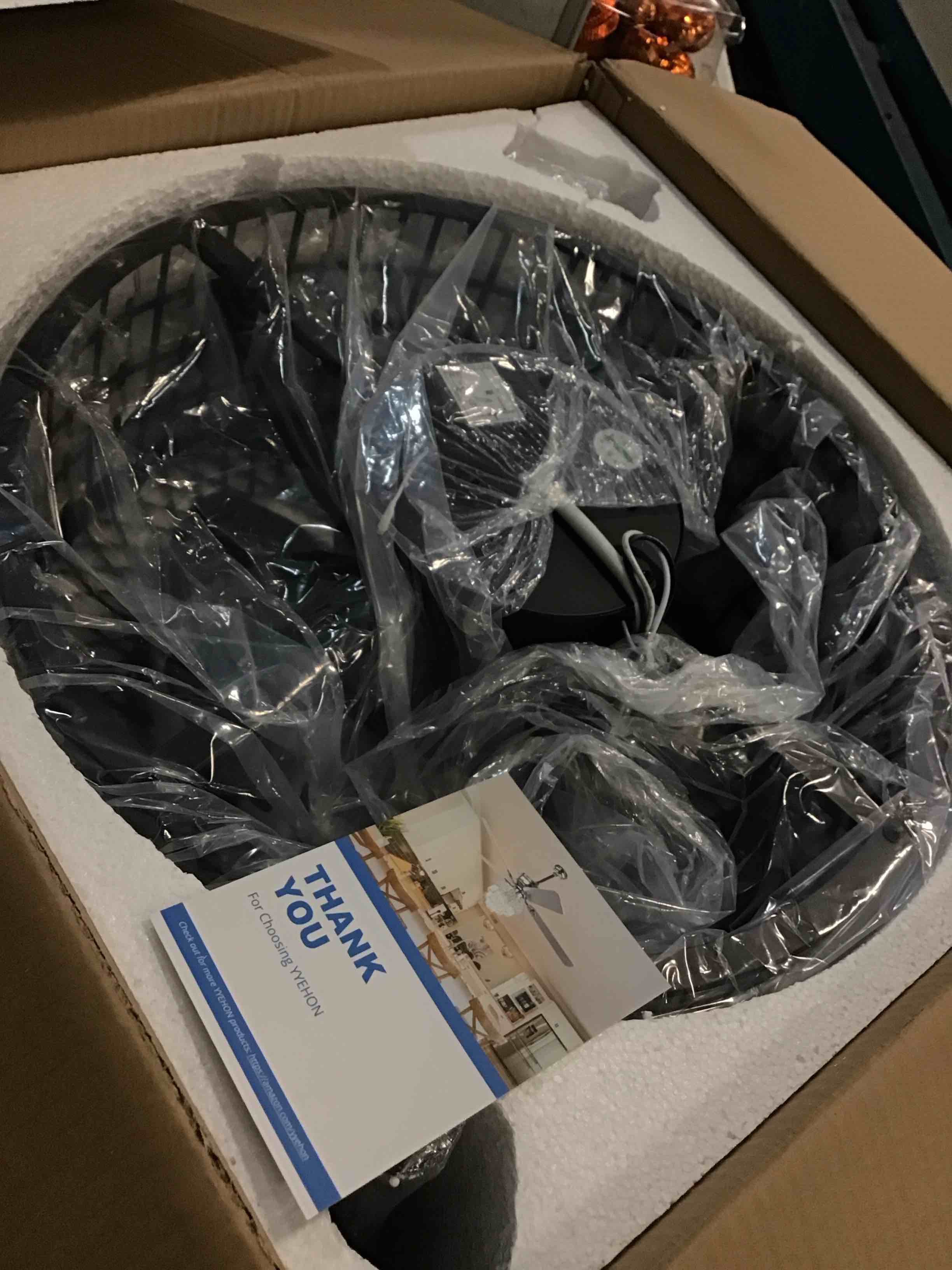 https://s3.amazonaws.com/lotting-images-prod/bidfta/GRA1700954_1738271673661.jpeg