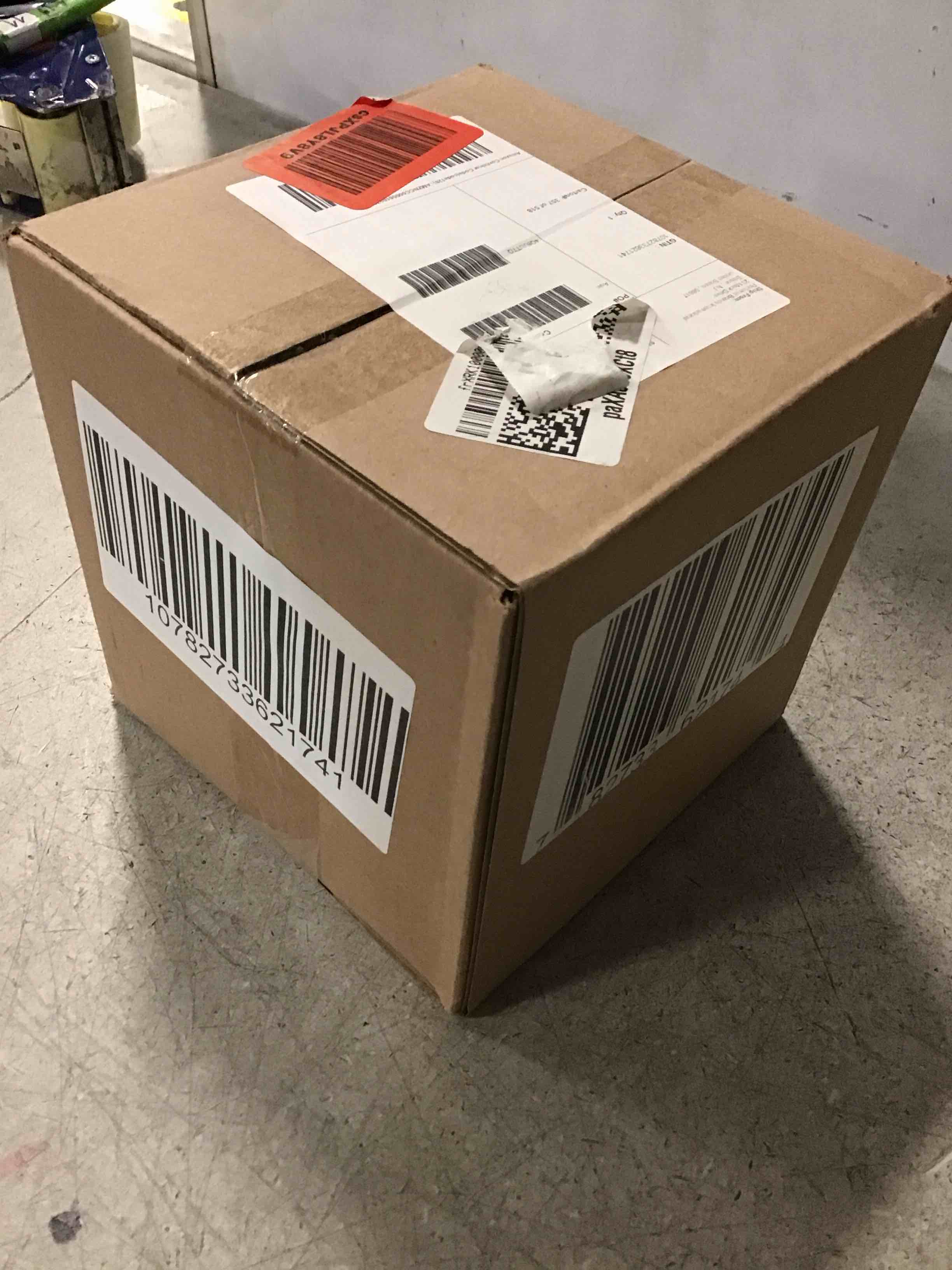 https://s3.amazonaws.com/lotting-images-prod/bidfta/GRA1700956_1738328690289.jpeg