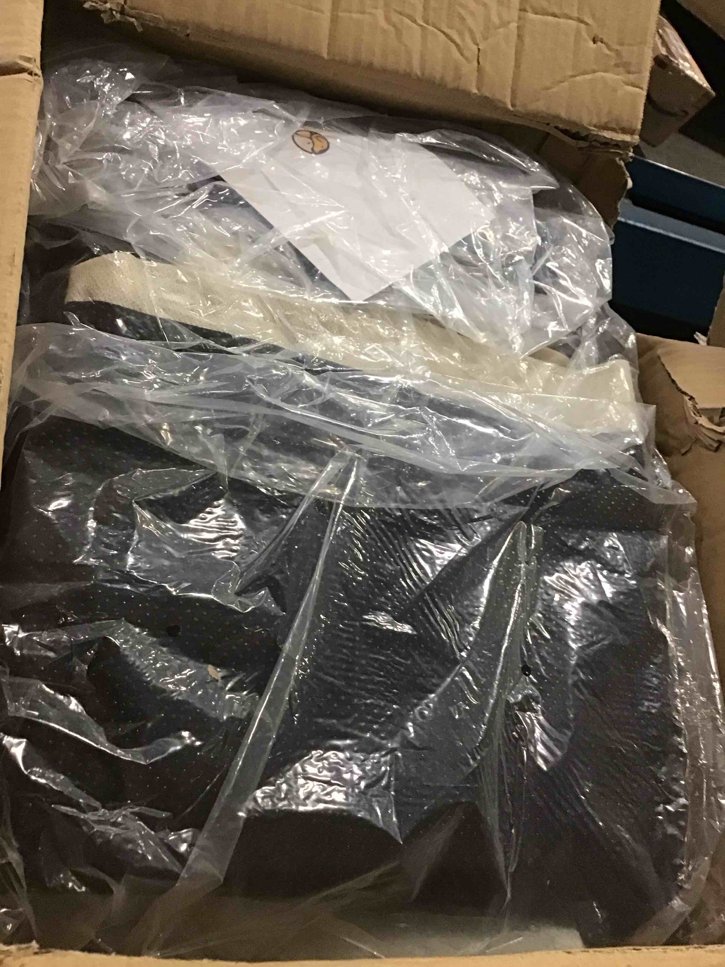https://s3.amazonaws.com/lotting-images-prod/bidfta/GRA1701097_1738342722315.jpeg
