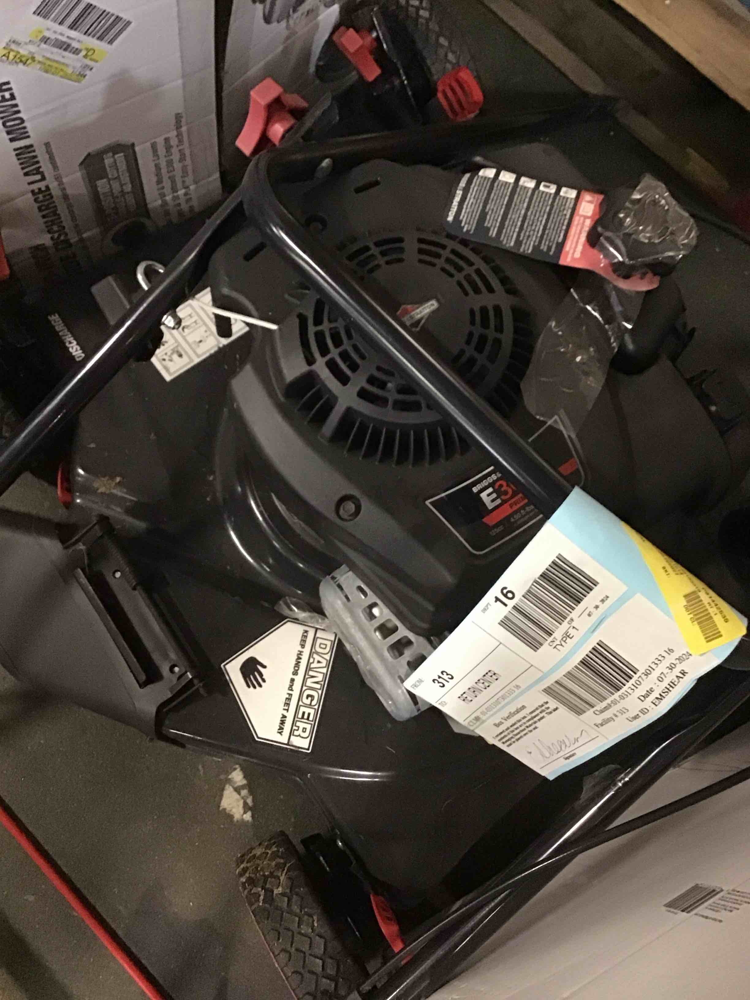 https://s3.amazonaws.com/lotting-images-prod/bidfta/GRA1701194_1738356183028.jpeg