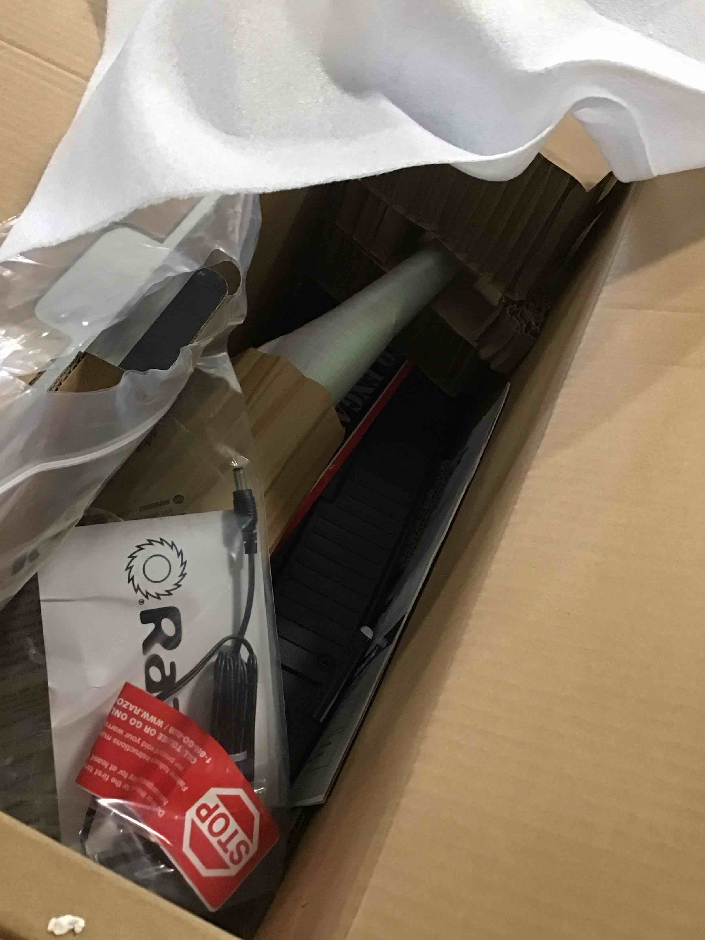 https://s3.amazonaws.com/lotting-images-prod/bidfta/GRA1701198_1738356815716.jpeg