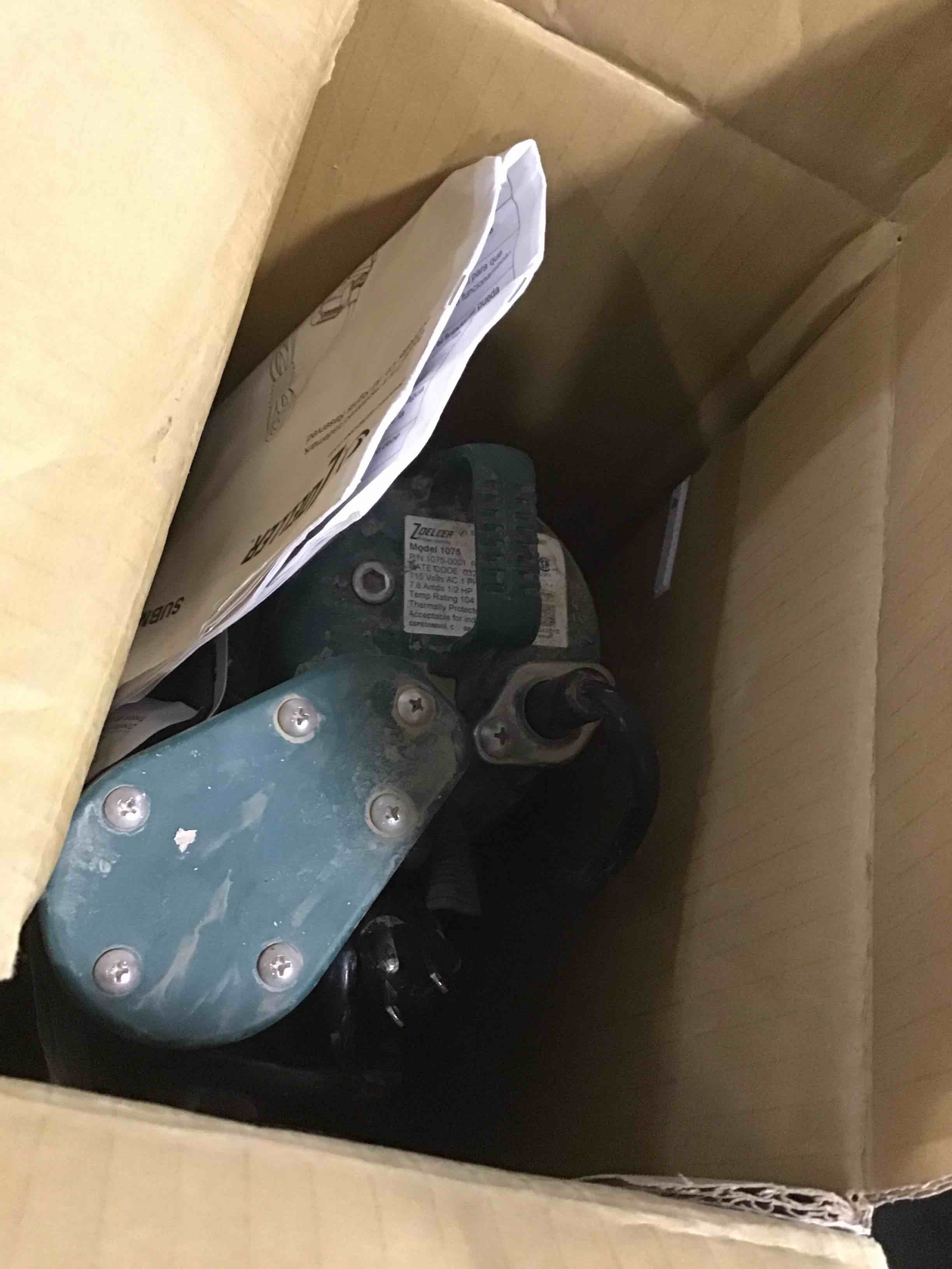 https://s3.amazonaws.com/lotting-images-prod/bidfta/GRA1701348_1738604159671.jpeg