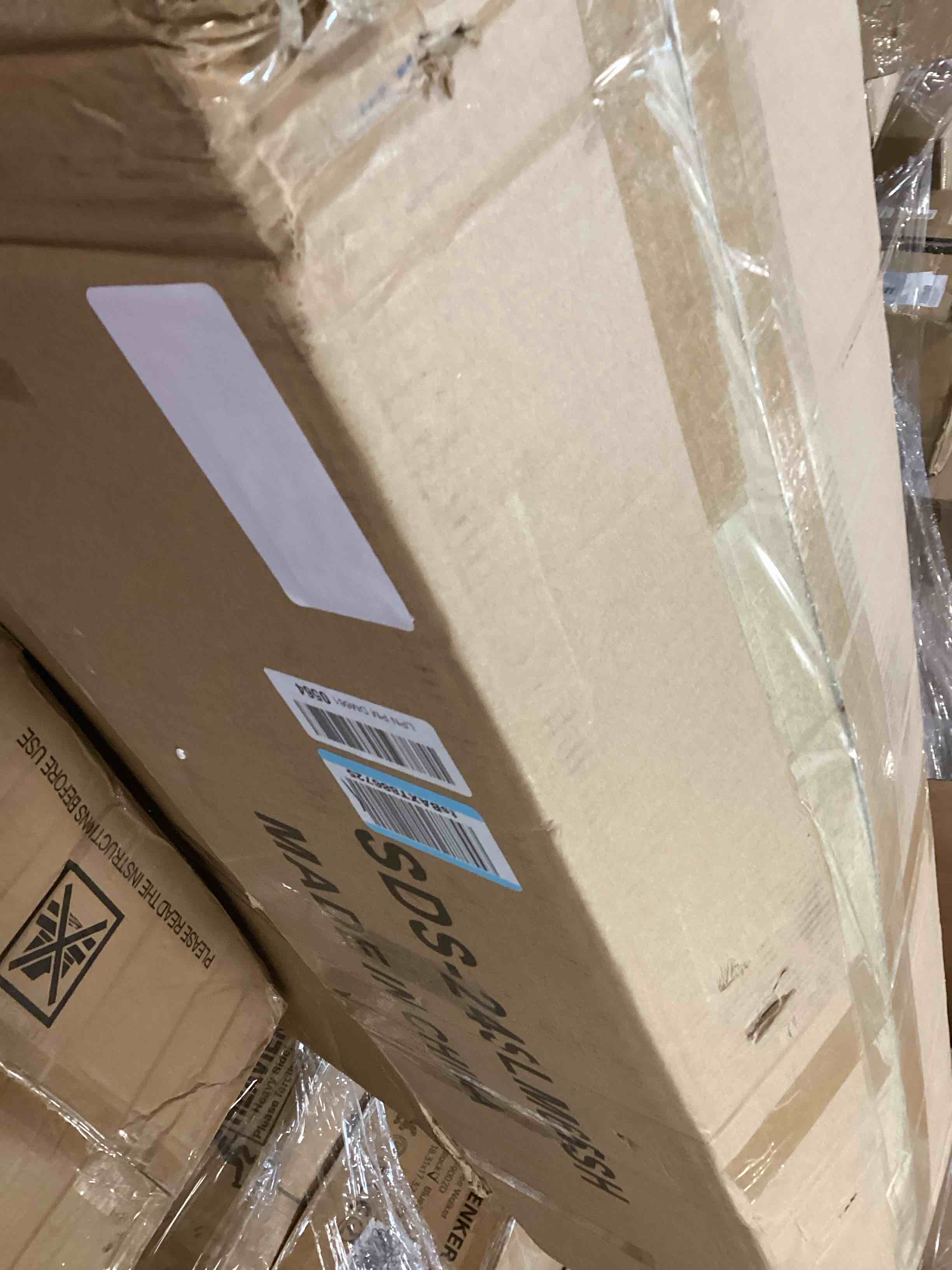 https://s3.amazonaws.com/lotting-images-prod/bidfta/GRA1702132_1736524550148.jpeg