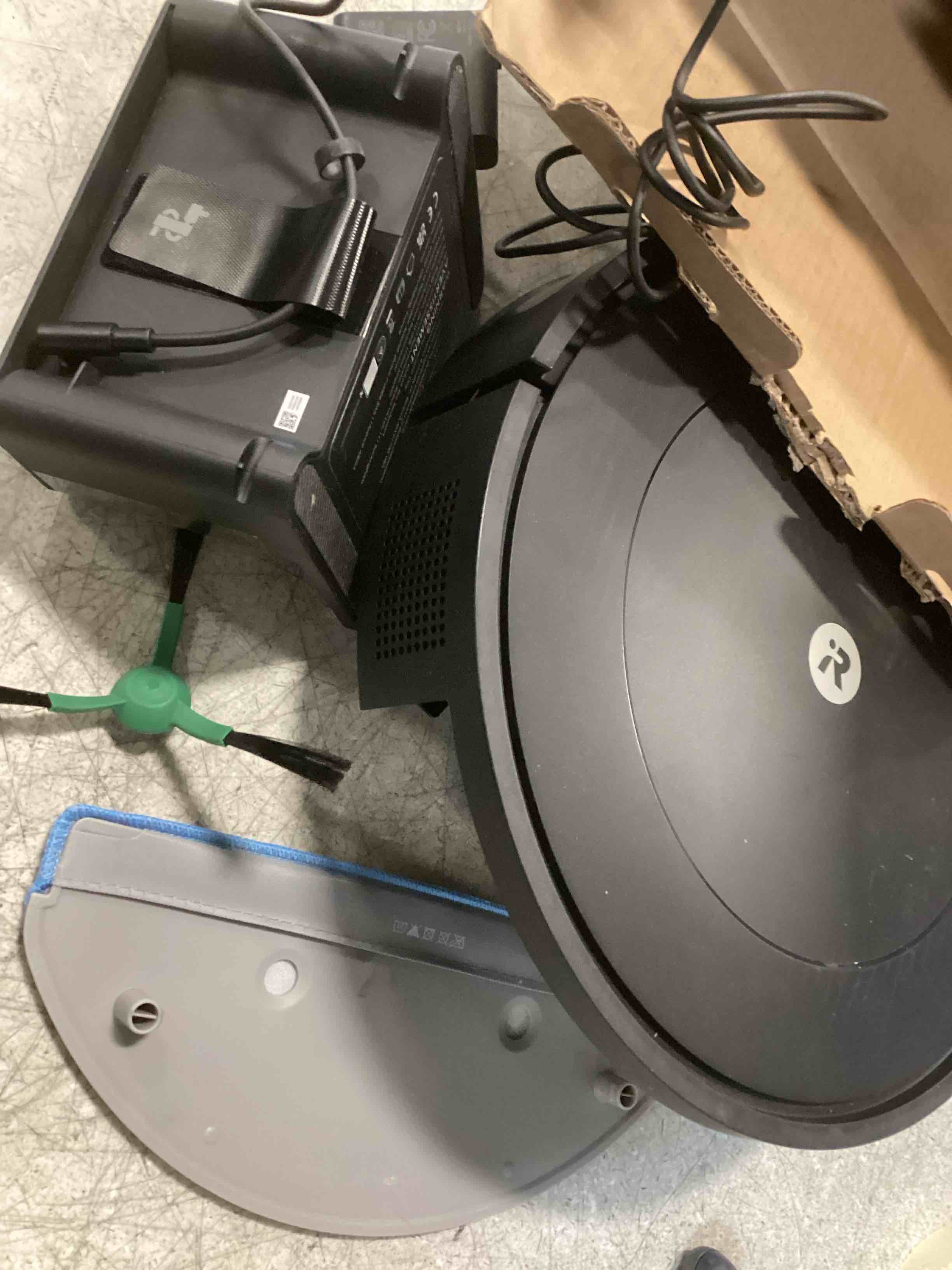 https://s3.amazonaws.com/lotting-images-prod/bidfta/GRA1702886_1736970026563.jpeg