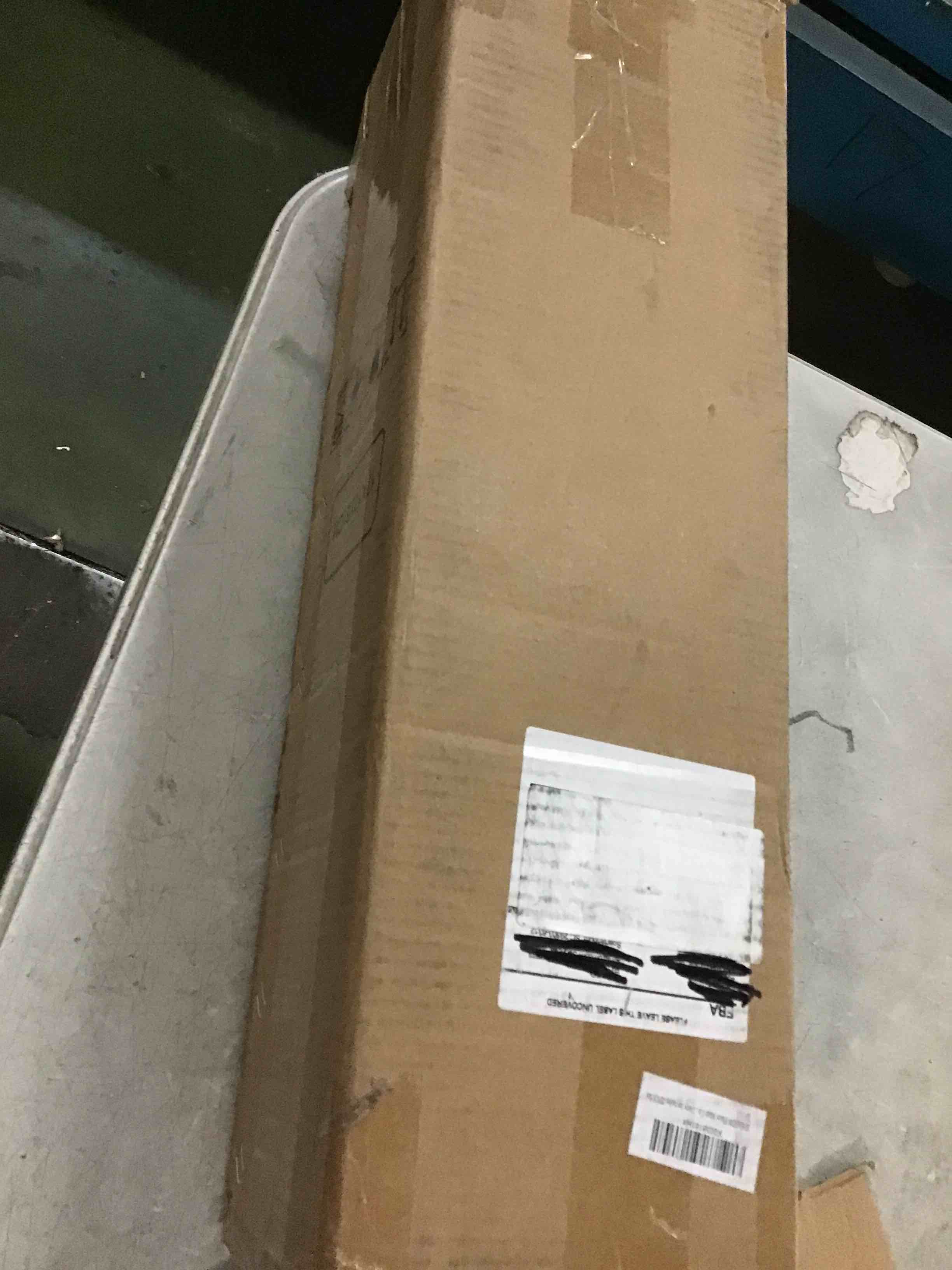https://s3.amazonaws.com/lotting-images-prod/bidfta/GRA1703368_1738342892250.jpeg