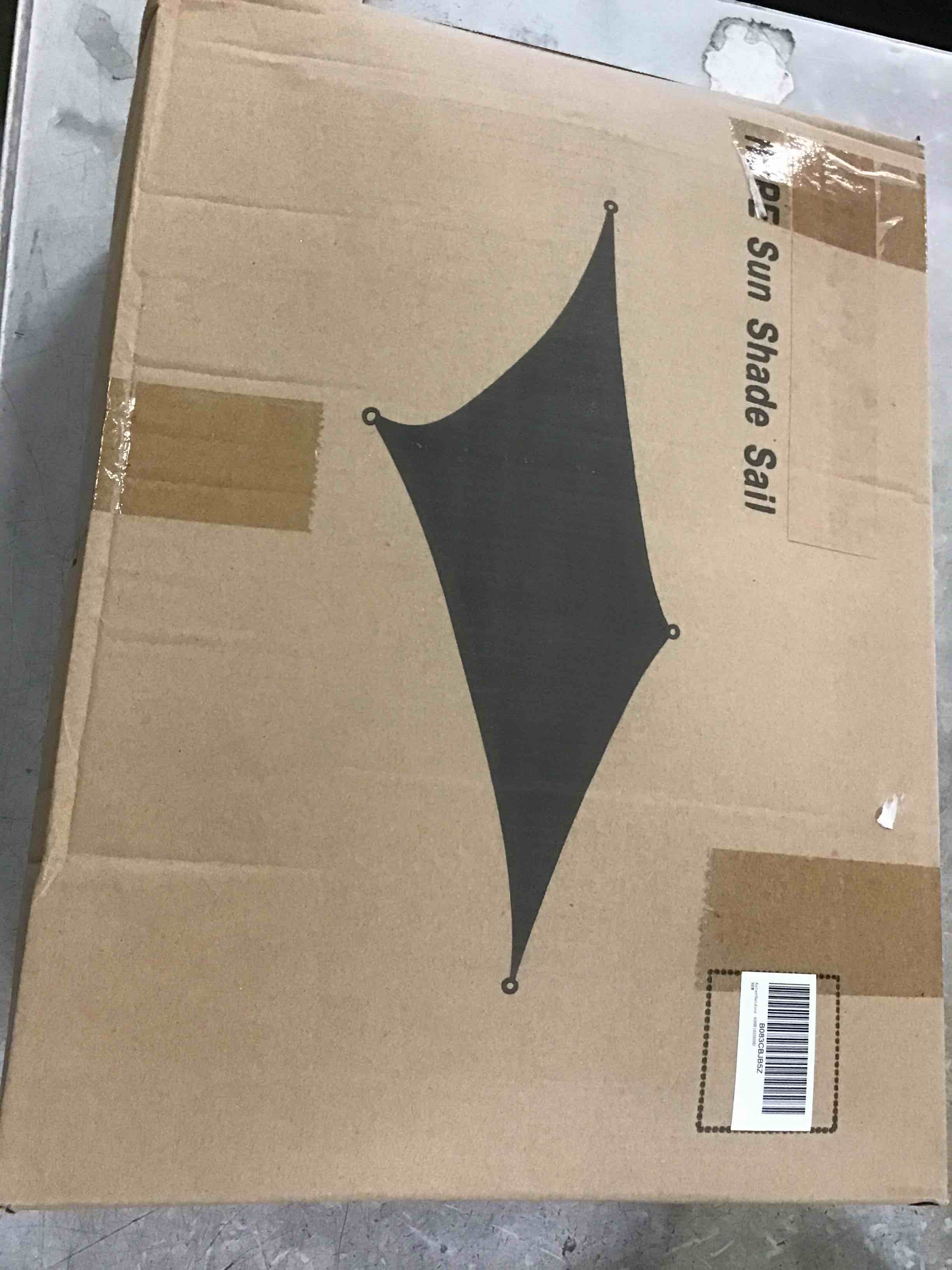 https://s3.amazonaws.com/lotting-images-prod/bidfta/GRA1703415_1738352054054.jpeg