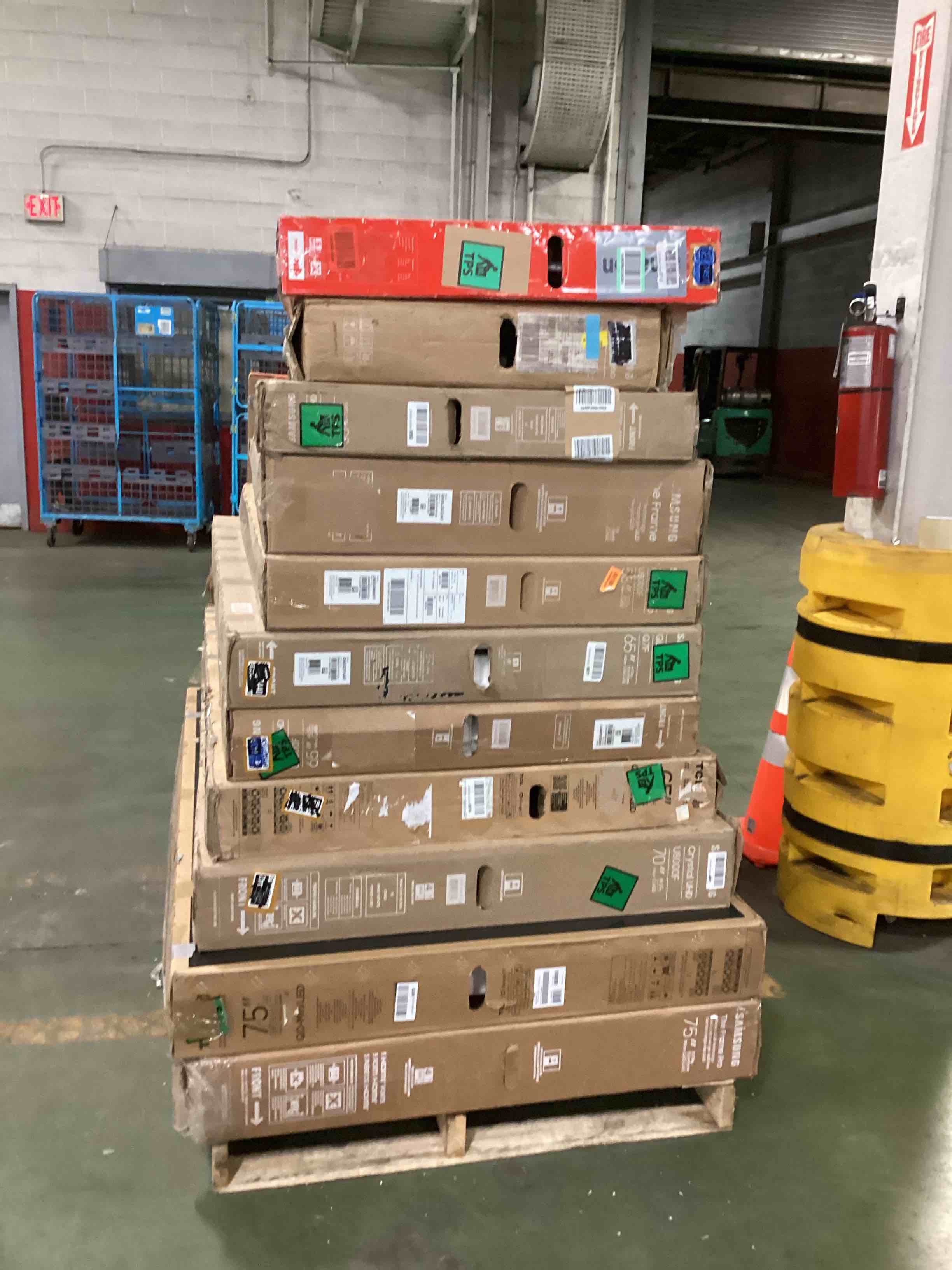 https://s3.amazonaws.com/lotting-images-prod/bidfta/GRA1704271_1761049174452.jpeg