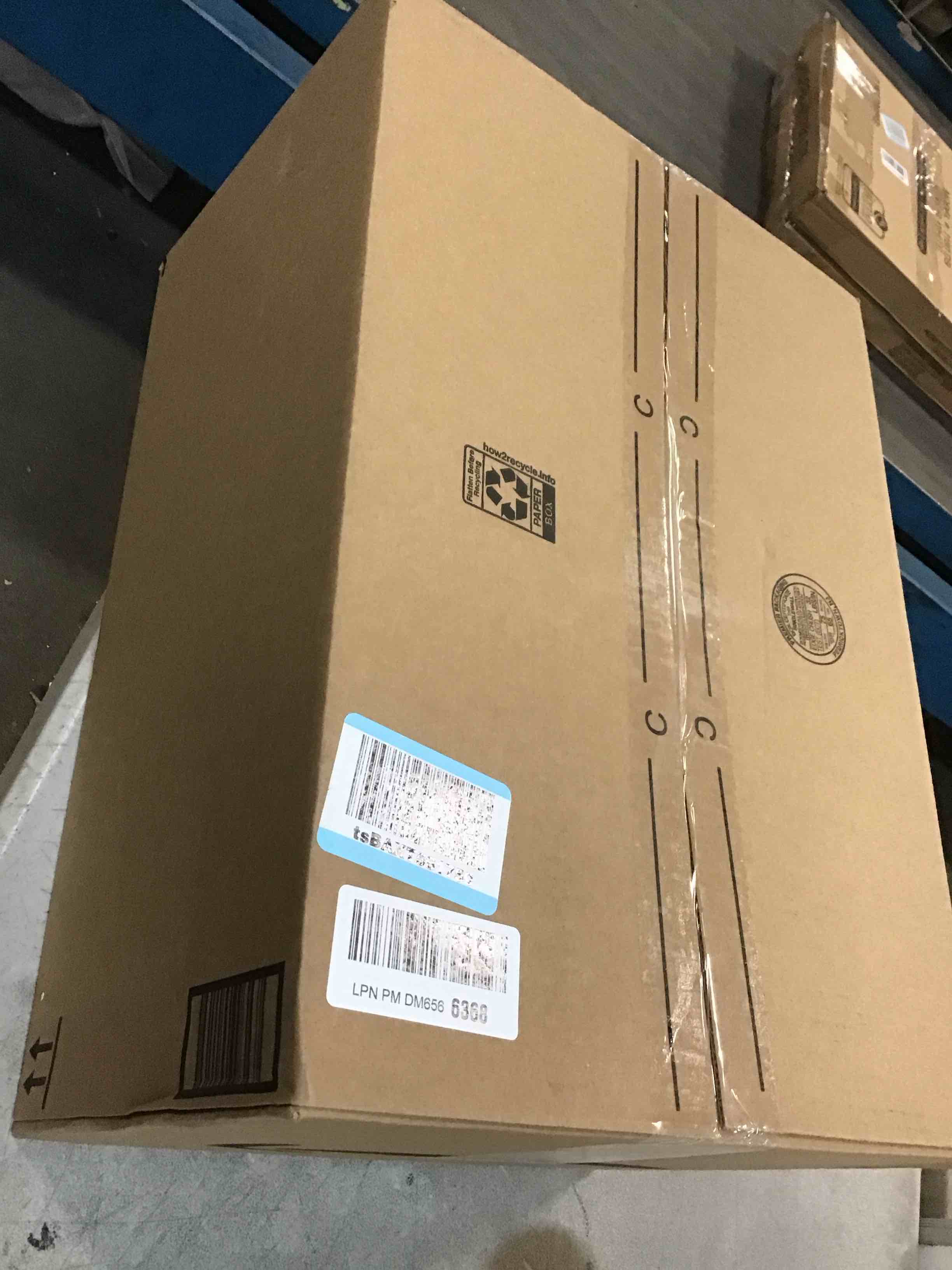 https://s3.amazonaws.com/lotting-images-prod/bidfta/GRA1705320_1735679877312.jpeg