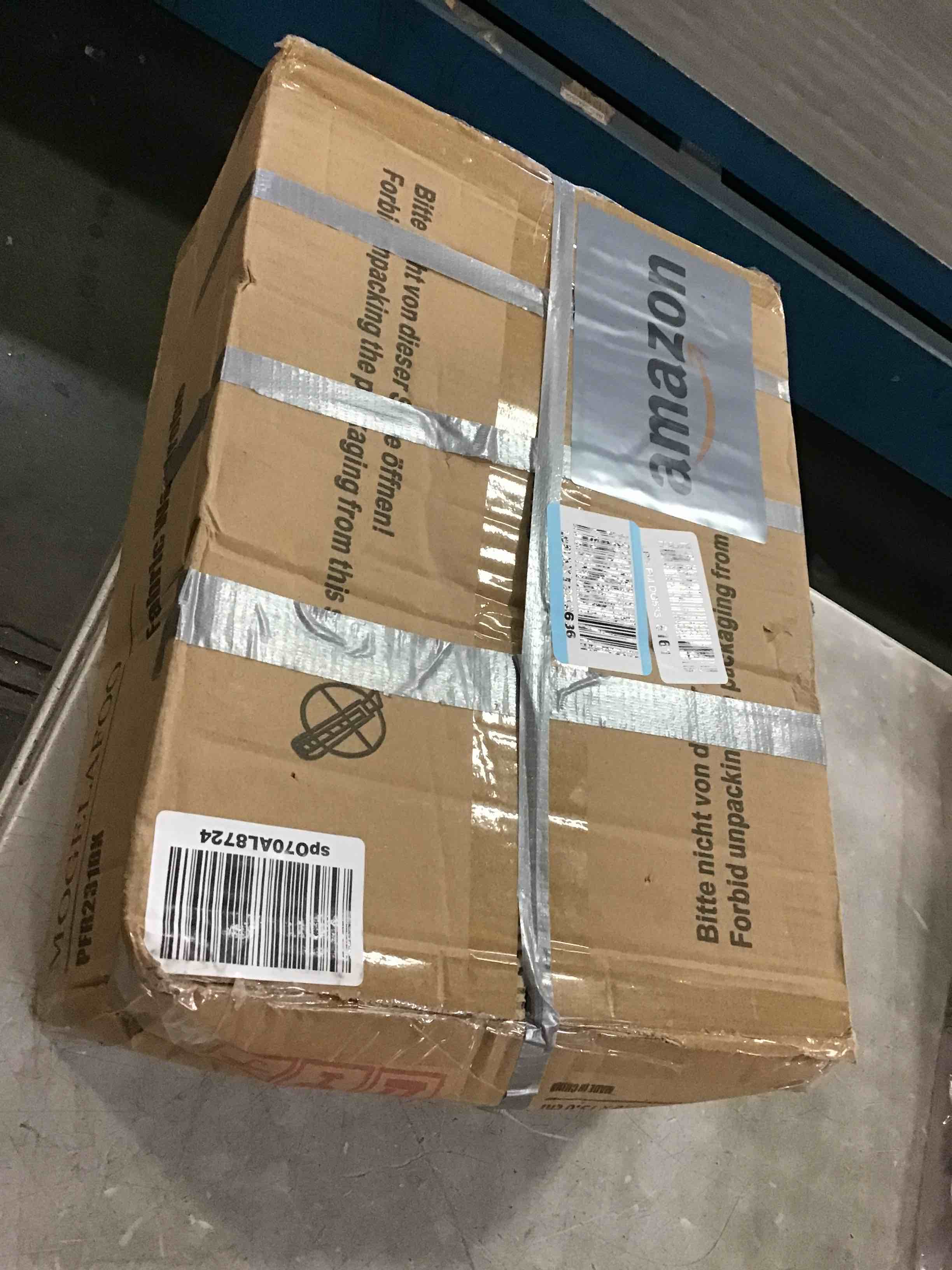 https://s3.amazonaws.com/lotting-images-prod/bidfta/GRA1705435_1735843463082.jpeg