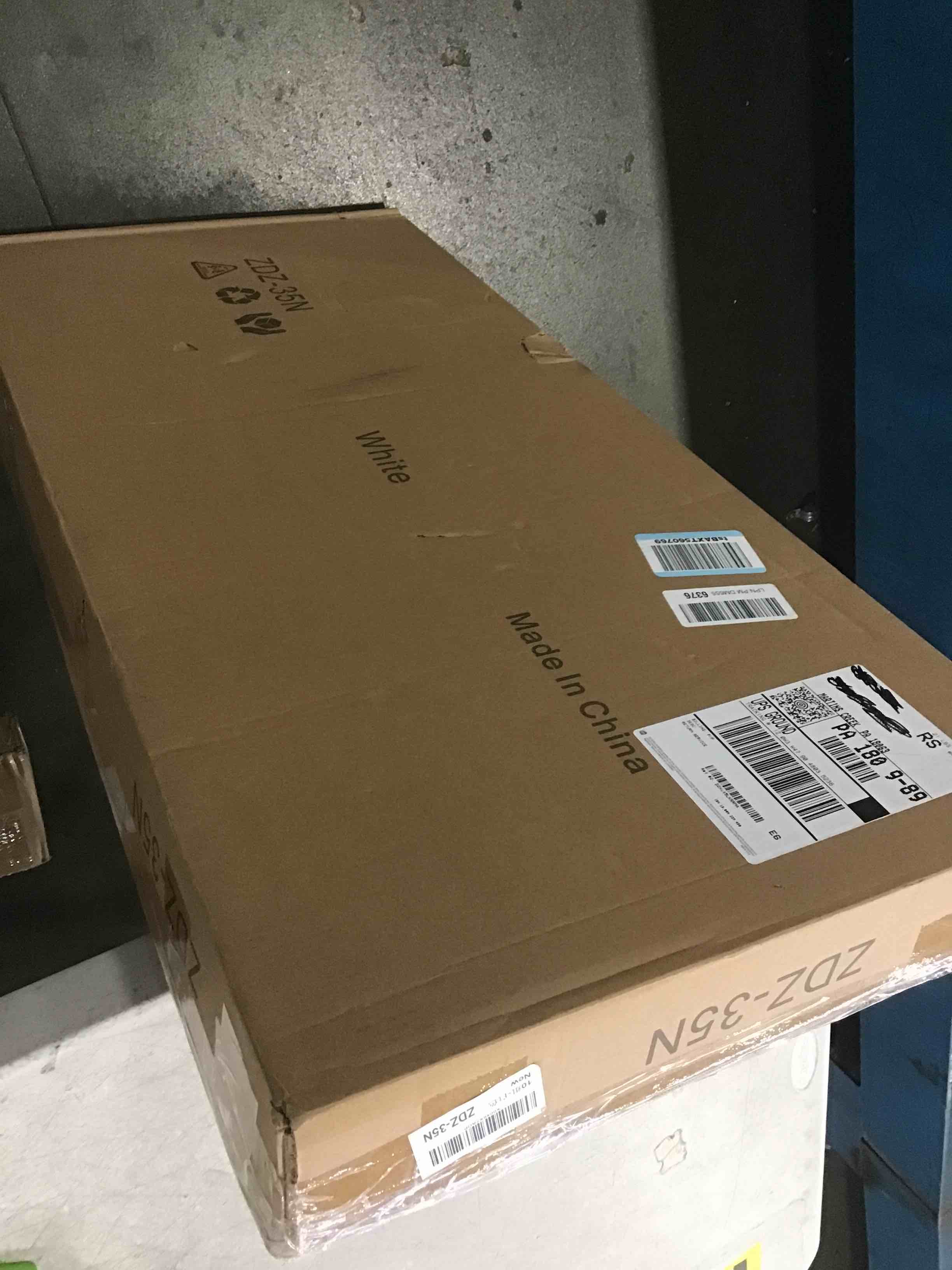 https://s3.amazonaws.com/lotting-images-prod/bidfta/GRA1705802_1736270414904.jpeg