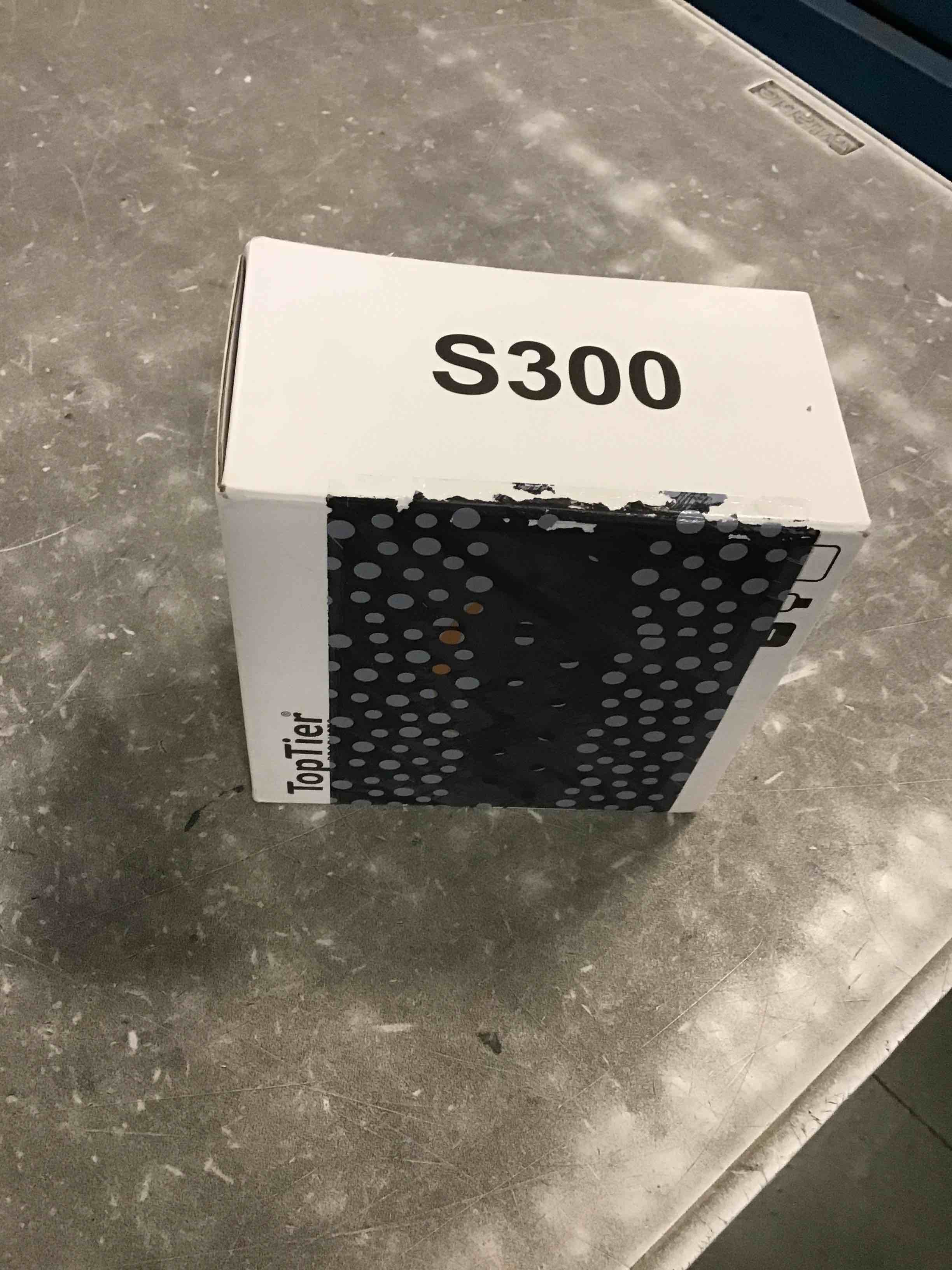 https://s3.amazonaws.com/lotting-images-prod/bidfta/GRA1706016_1736368405993.jpeg