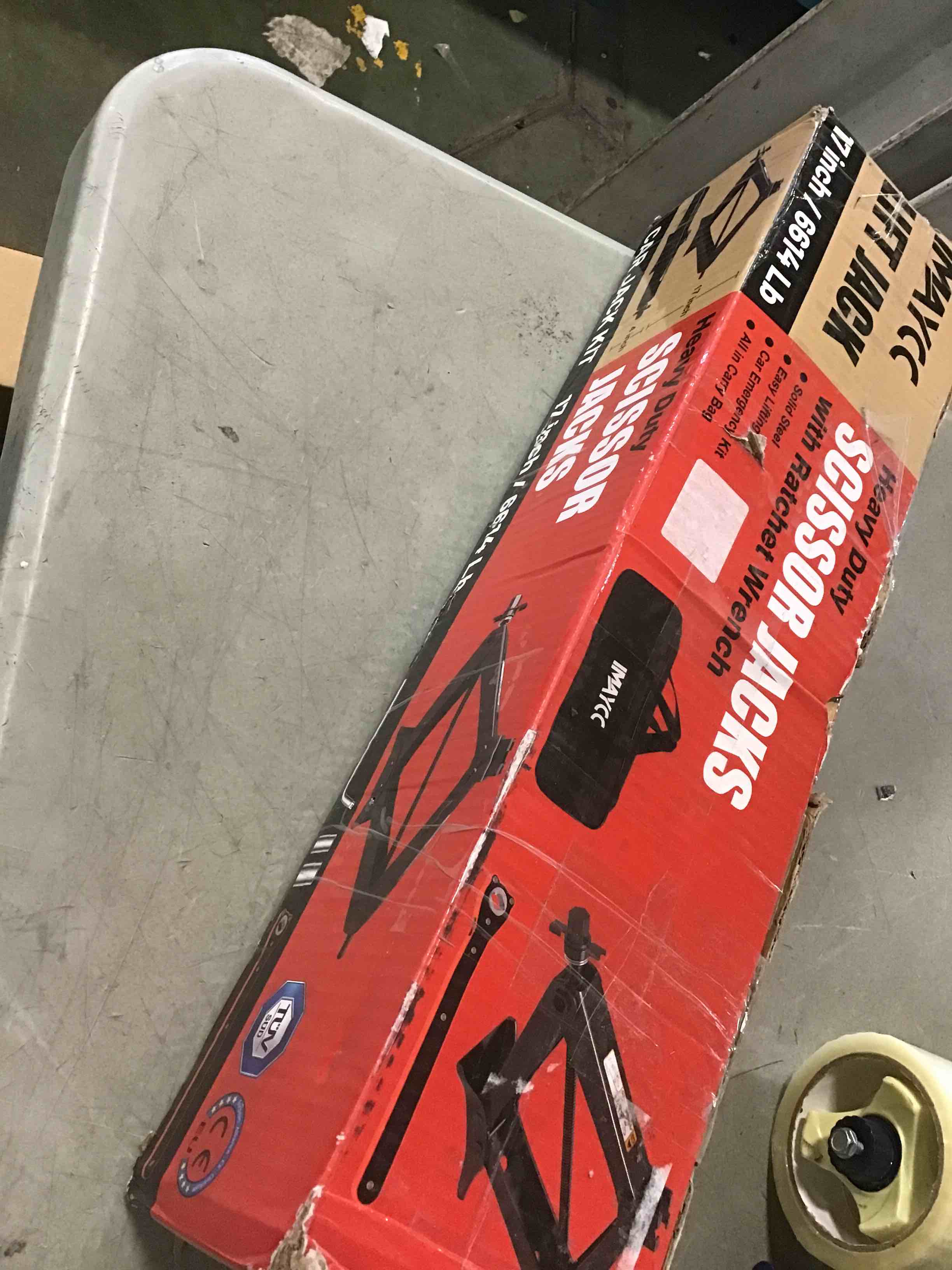 https://s3.amazonaws.com/lotting-images-prod/bidfta/GRA1706201_1736451348105.jpeg