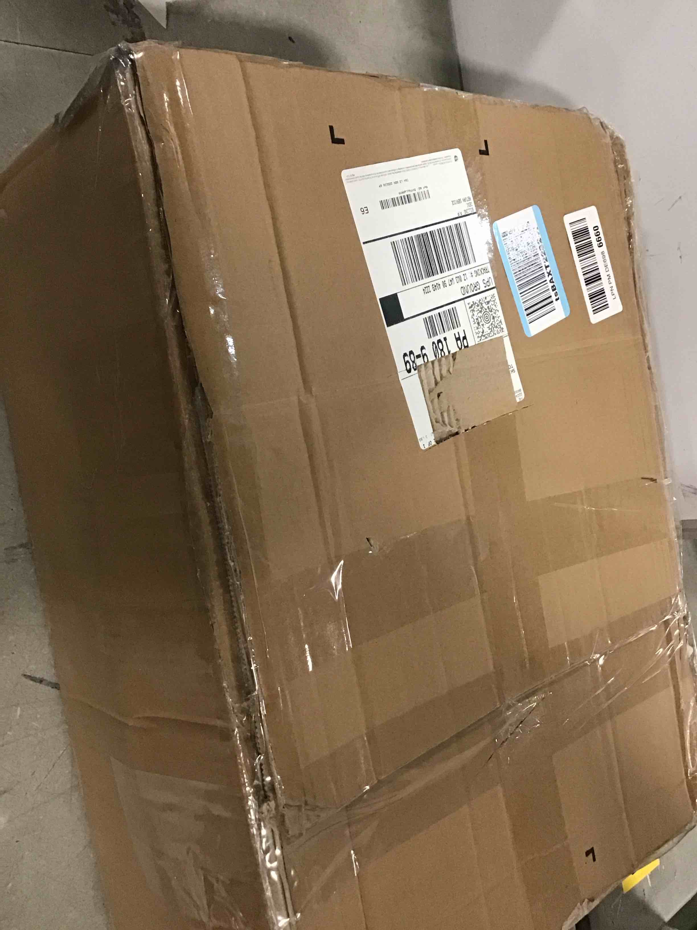 https://s3.amazonaws.com/lotting-images-prod/bidfta/GRA1706265_1736515924010.jpeg