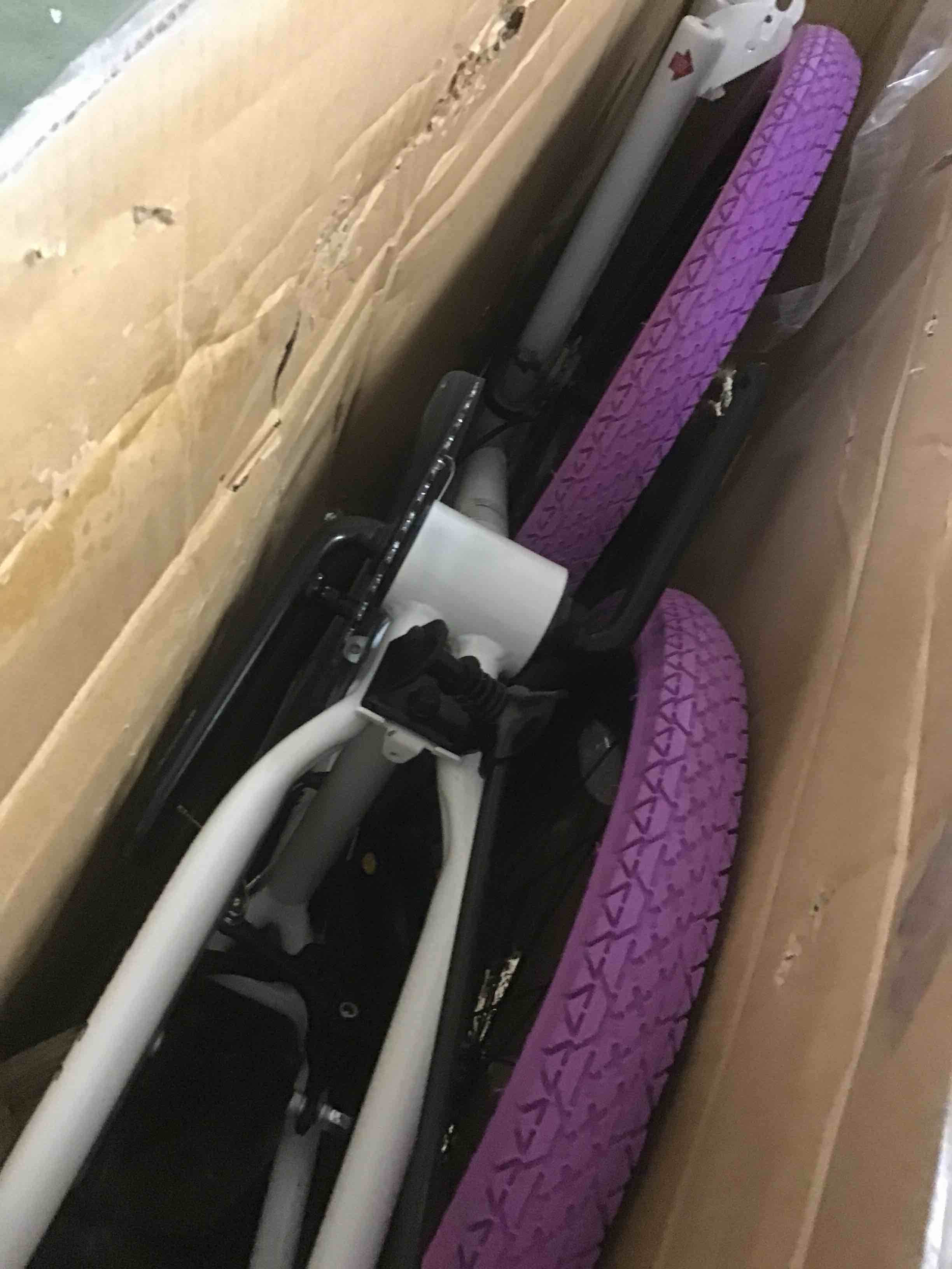 https://s3.amazonaws.com/lotting-images-prod/bidfta/GRA1706685_1736782598548.jpeg