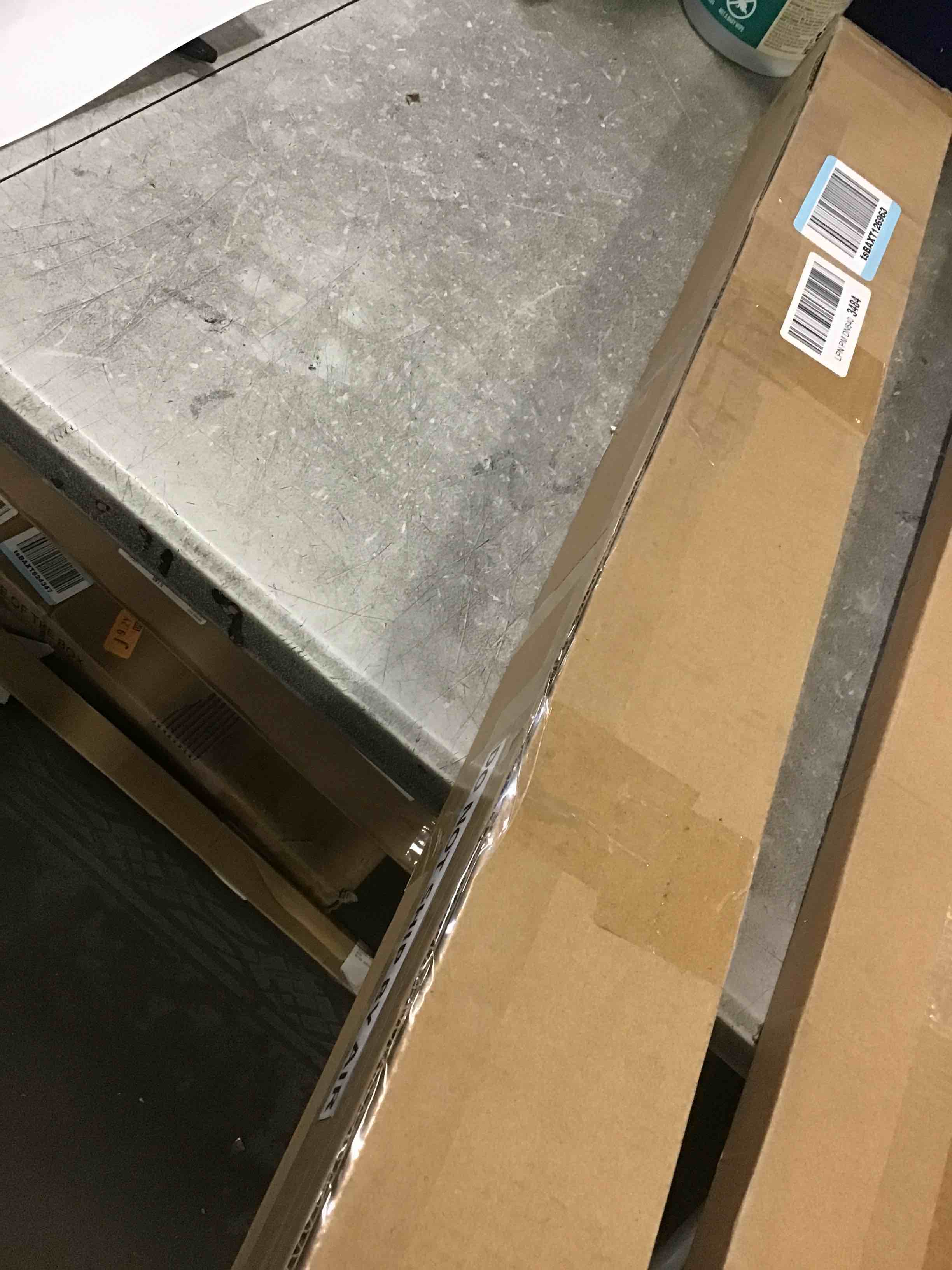 https://s3.amazonaws.com/lotting-images-prod/bidfta/GRA1707396_1737041948729.jpeg