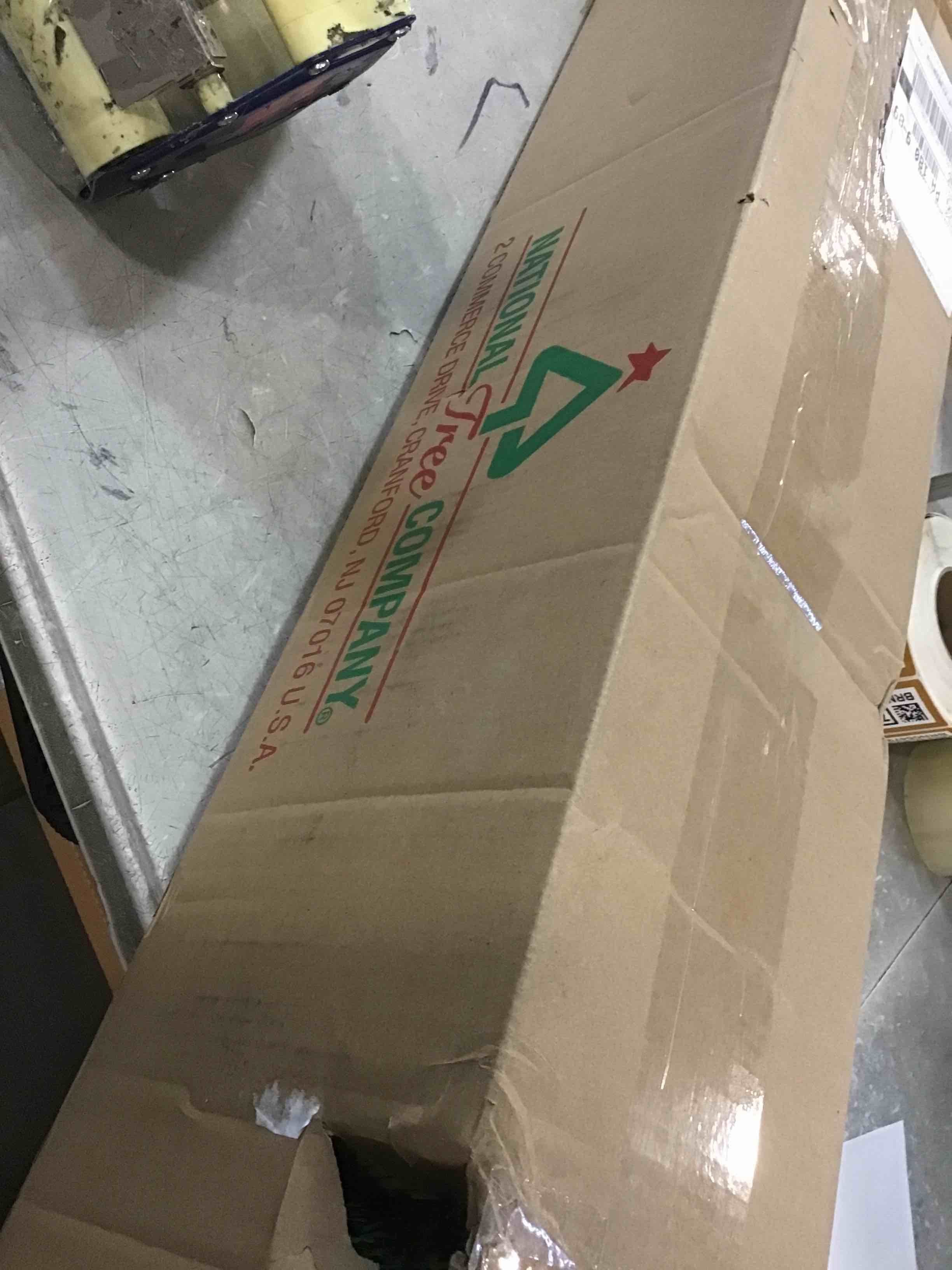 https://s3.amazonaws.com/lotting-images-prod/bidfta/GRA1707587_1737121544424.jpeg