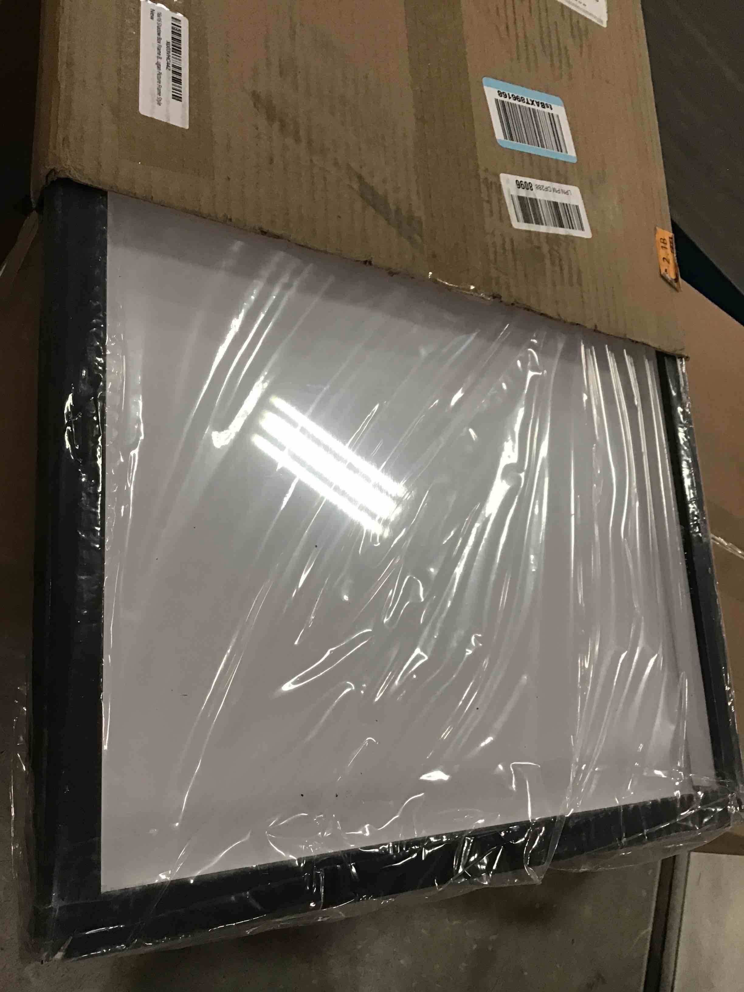 https://s3.amazonaws.com/lotting-images-prod/bidfta/GRA1707620_1737124364981.jpeg