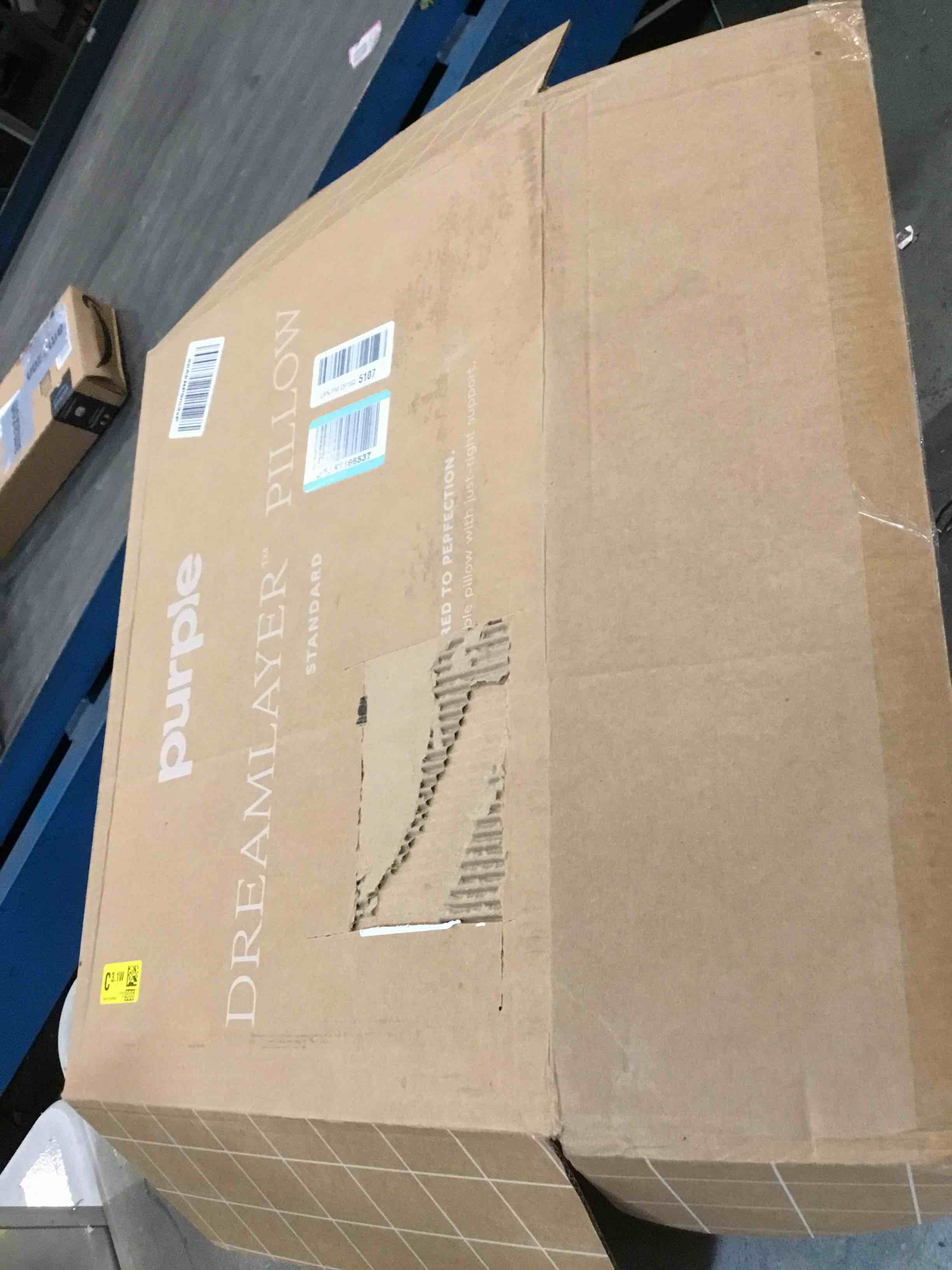 https://s3.amazonaws.com/lotting-images-prod/bidfta/GRA1708106_1734588877912.jpeg