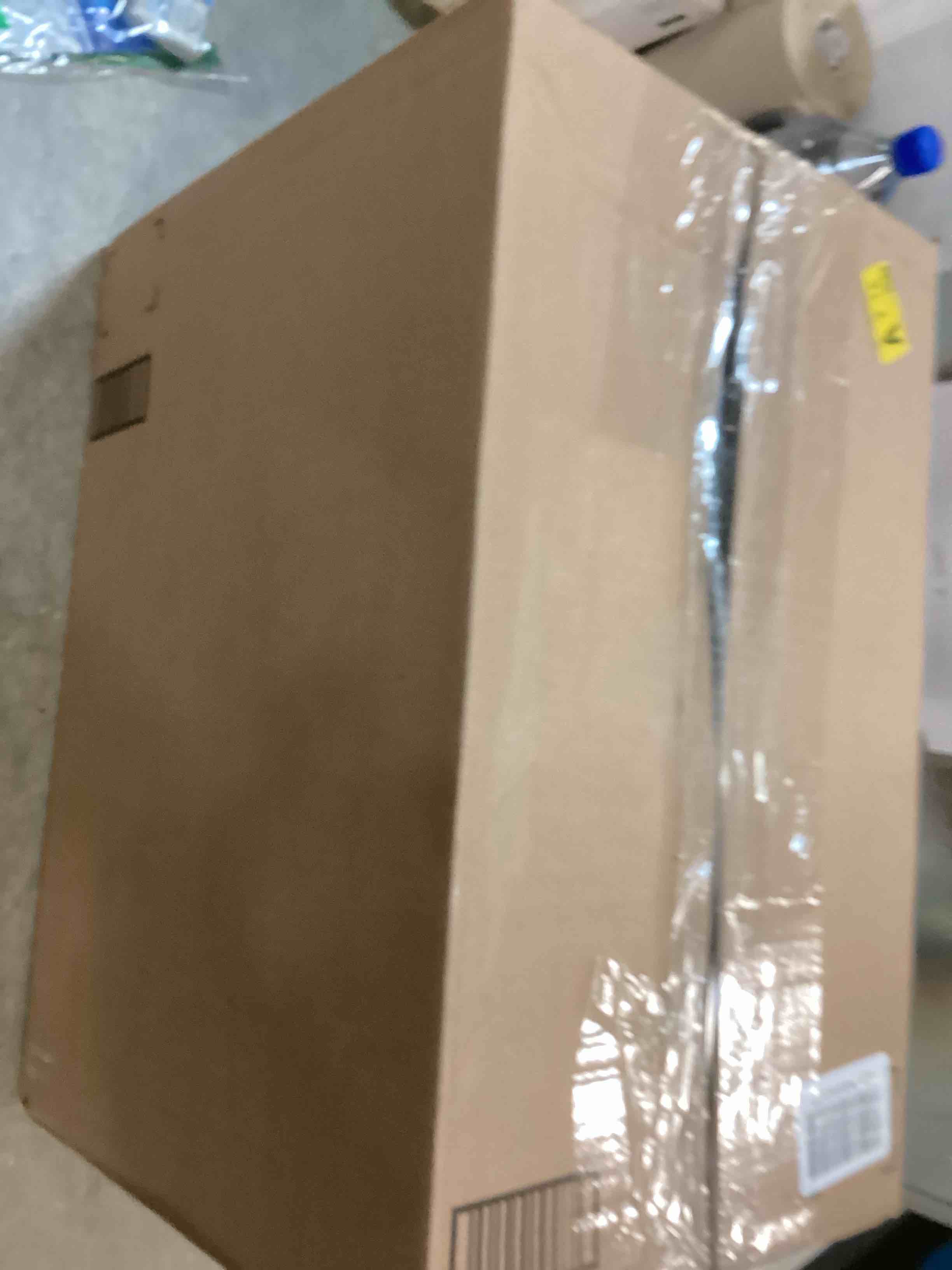 https://s3.amazonaws.com/lotting-images-prod/bidfta/GRA1708198_1734622541966.jpeg