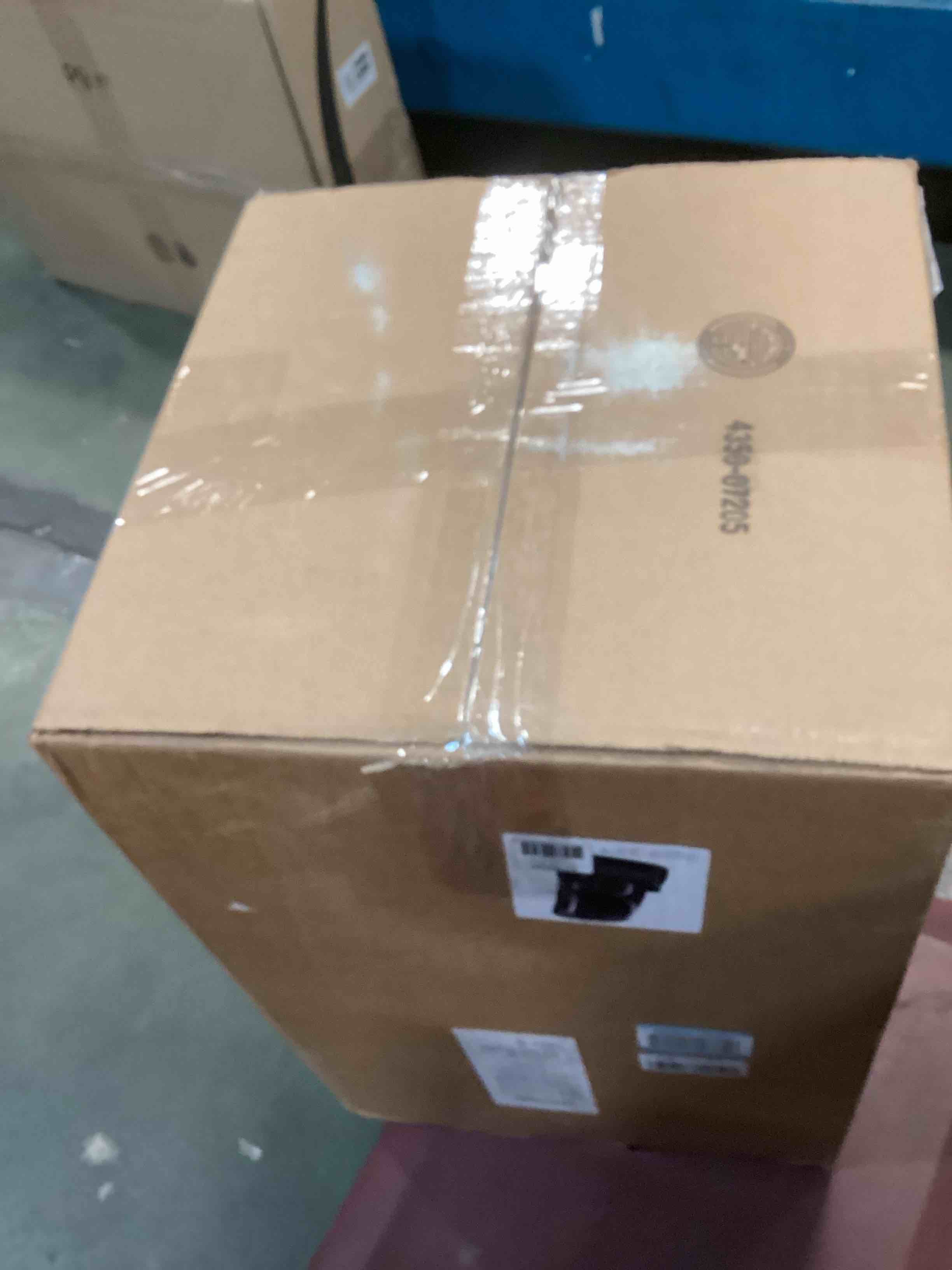 https://s3.amazonaws.com/lotting-images-prod/bidfta/GRA1708492_1734708693035.jpeg
