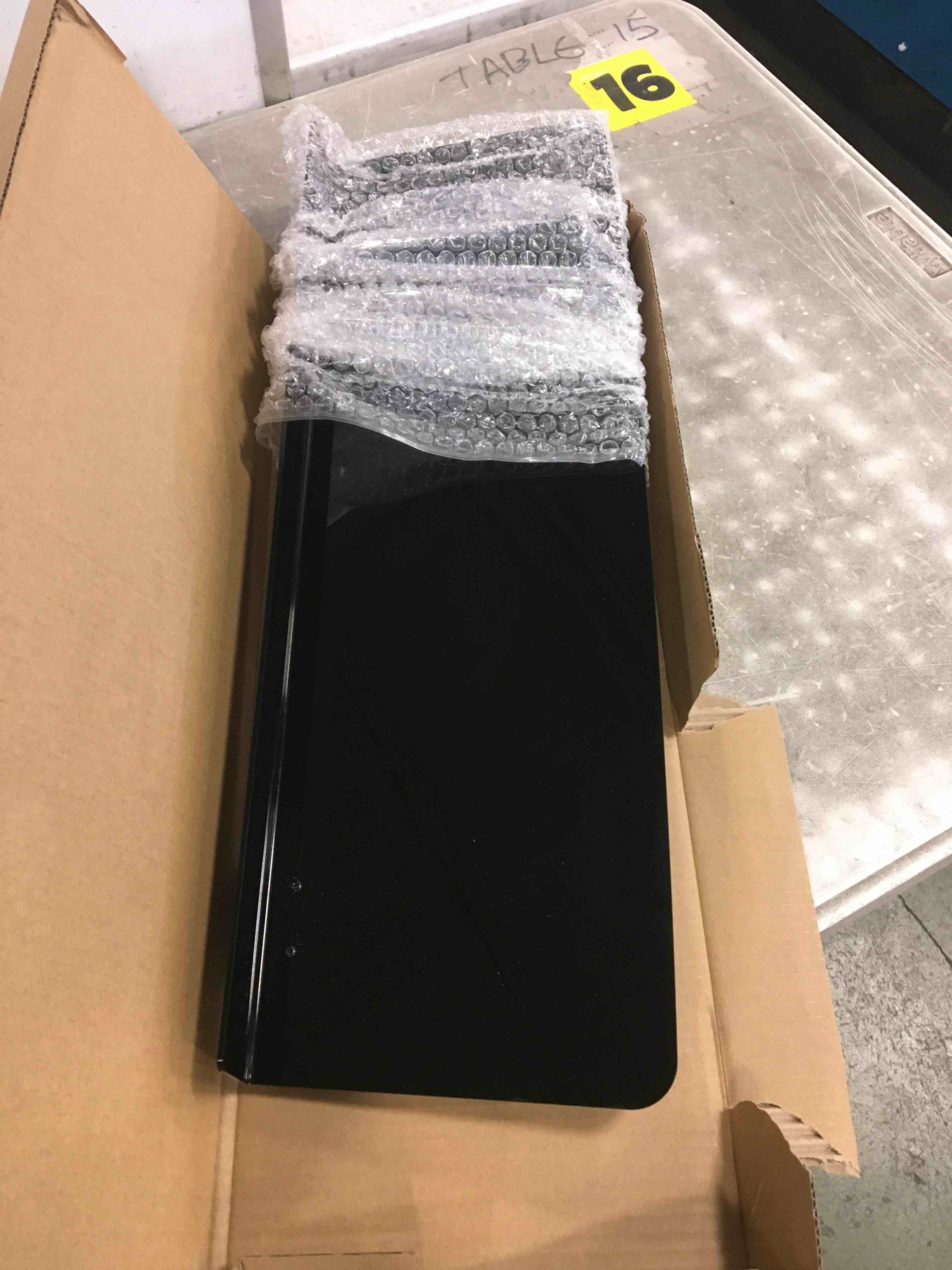 https://s3.amazonaws.com/lotting-images-prod/bidfta/GRA1709634_1741179579135.jpeg