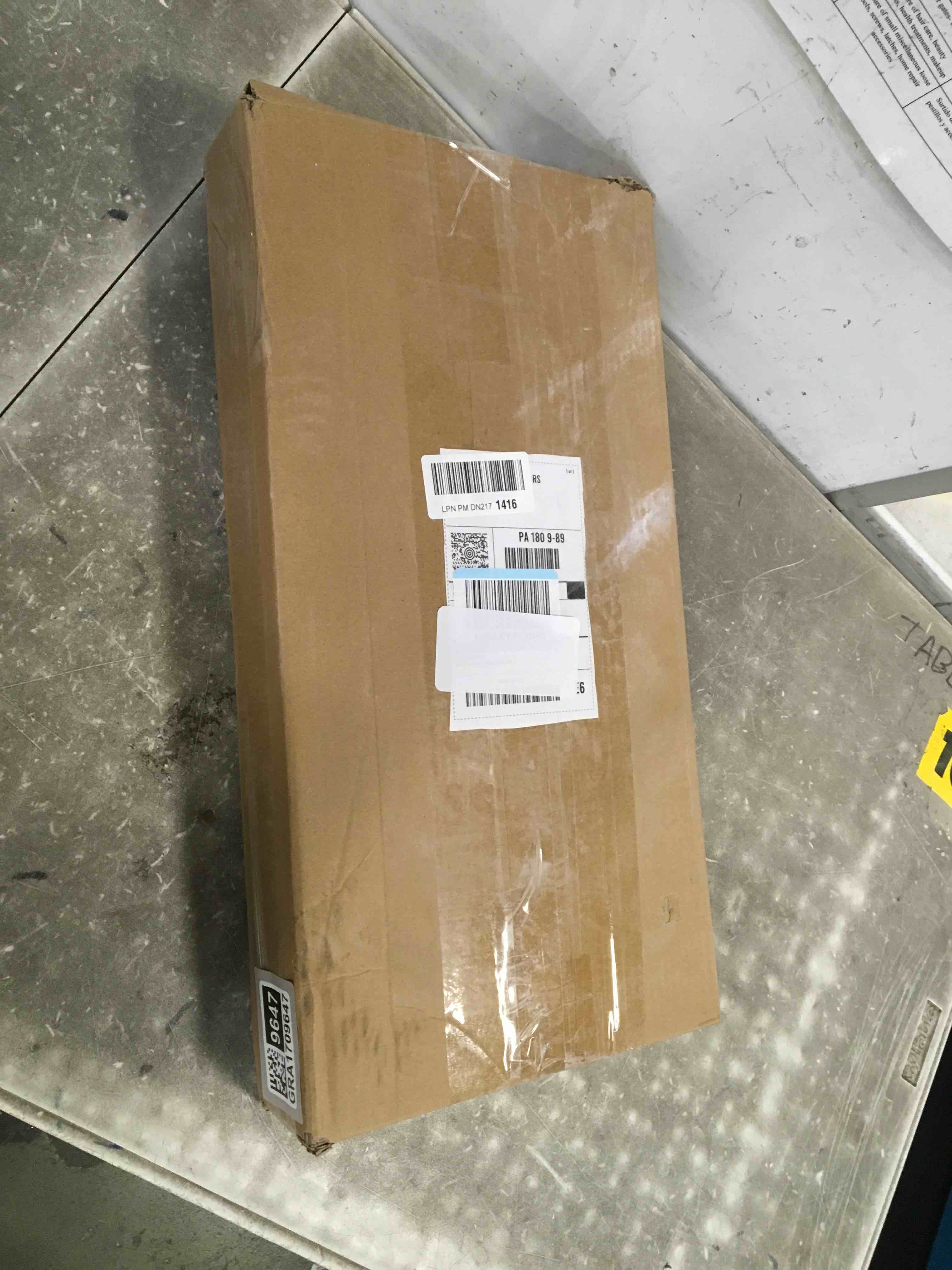 https://s3.amazonaws.com/lotting-images-prod/bidfta/GRA1709647_1741180608450.jpeg
