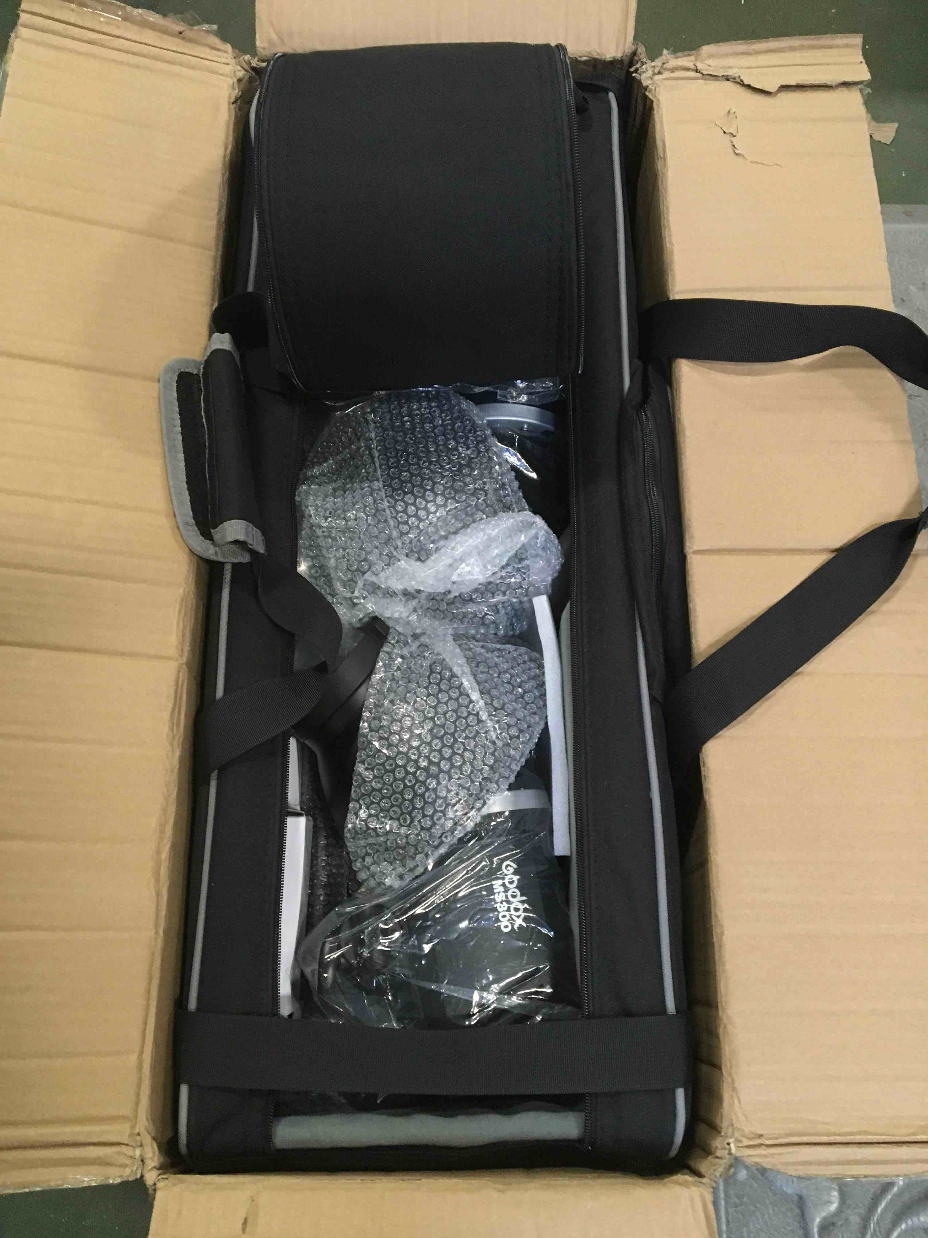 https://s3.amazonaws.com/lotting-images-prod/bidfta/GRA1709953_1741280255328.jpeg
