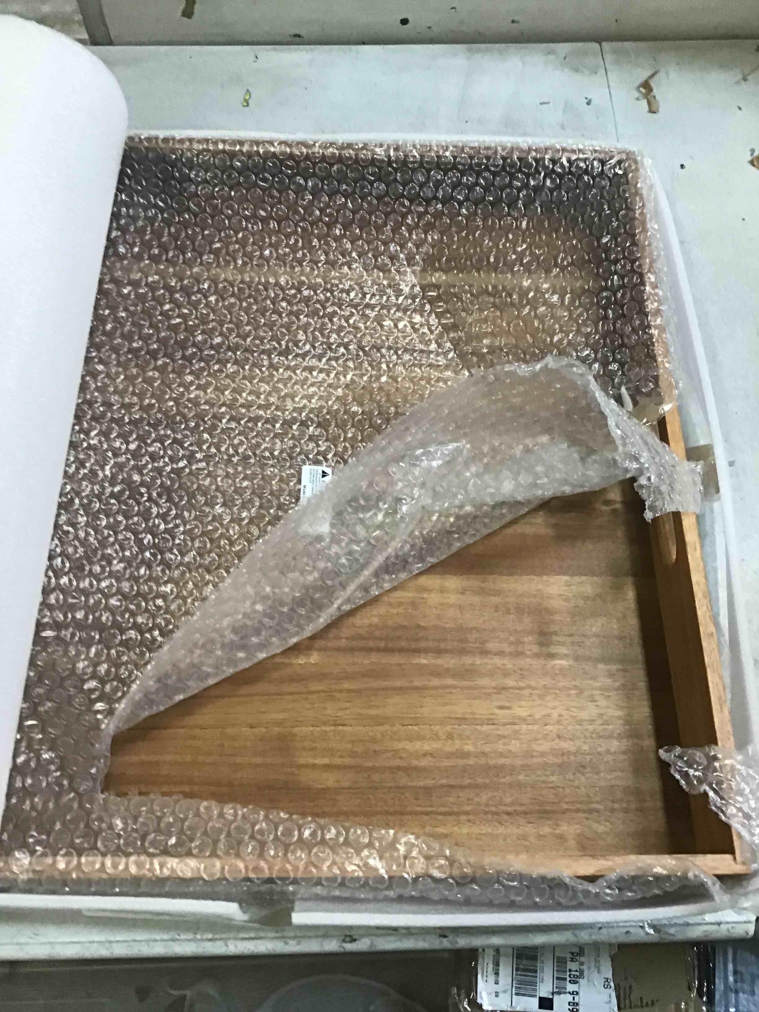 https://s3.amazonaws.com/lotting-images-prod/bidfta/GRA1710026_1741290508450.jpeg