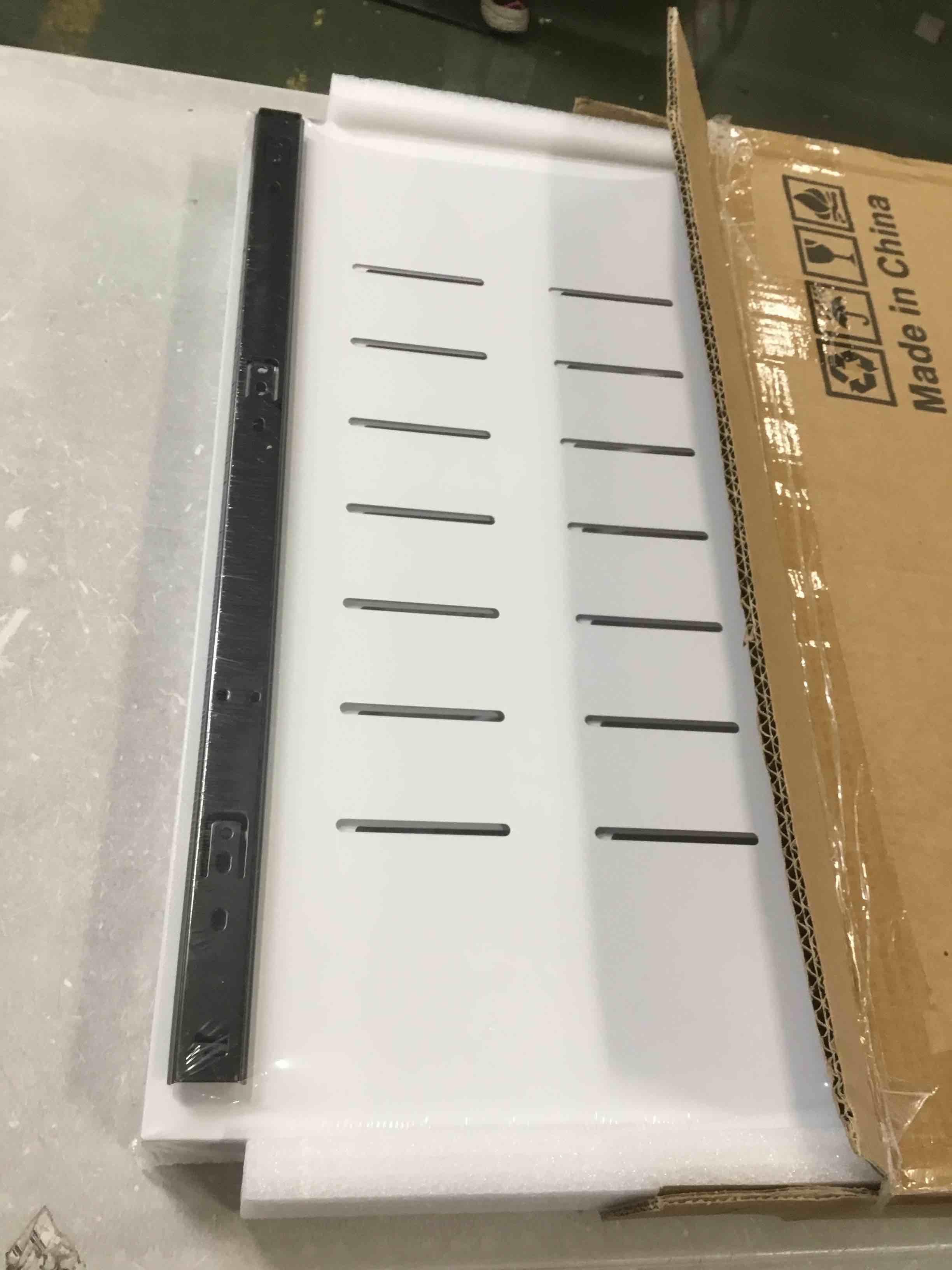 https://s3.amazonaws.com/lotting-images-prod/bidfta/GRA1710385_1741629167699.jpeg