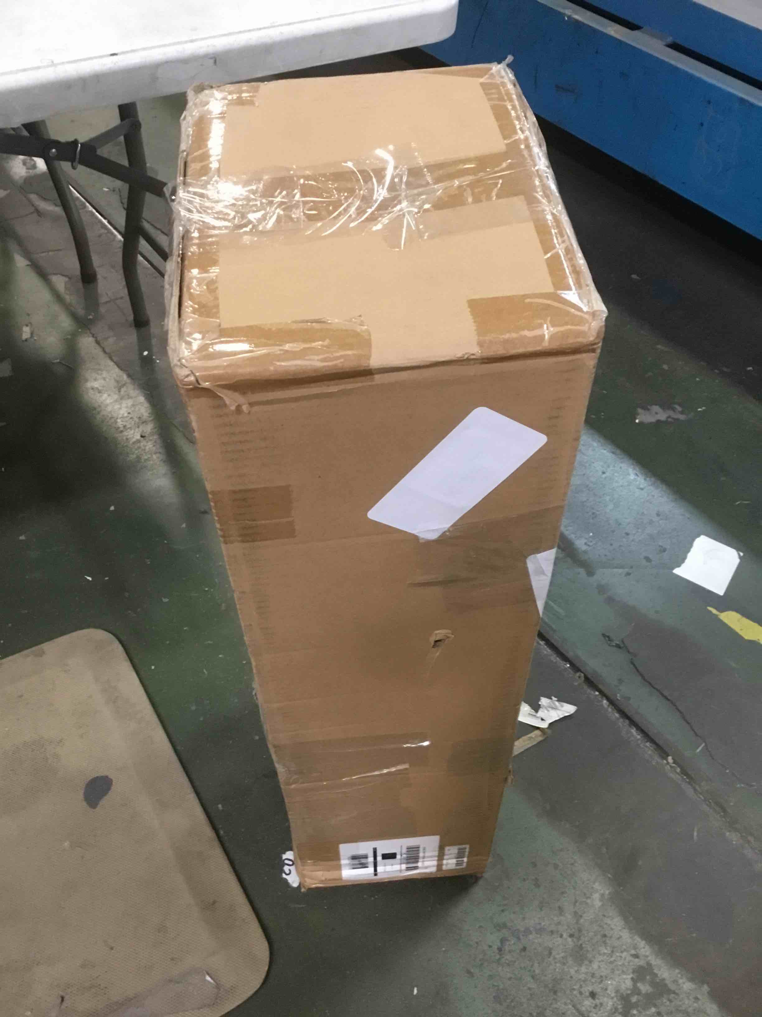 https://s3.amazonaws.com/lotting-images-prod/bidfta/GRA1710577_1741719372570.jpeg