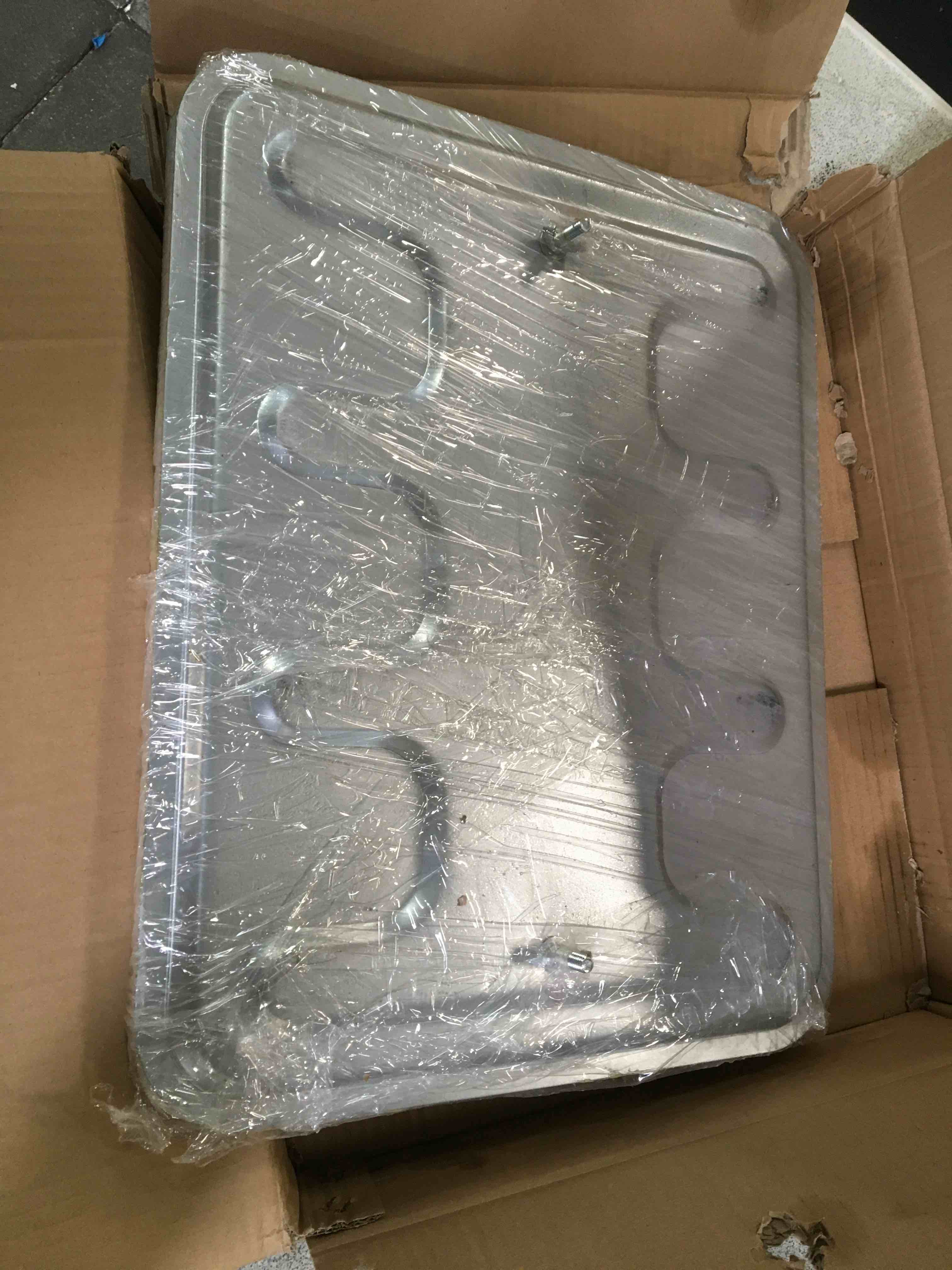 https://s3.amazonaws.com/lotting-images-prod/bidfta/GRA1710718_1741796078107.jpeg