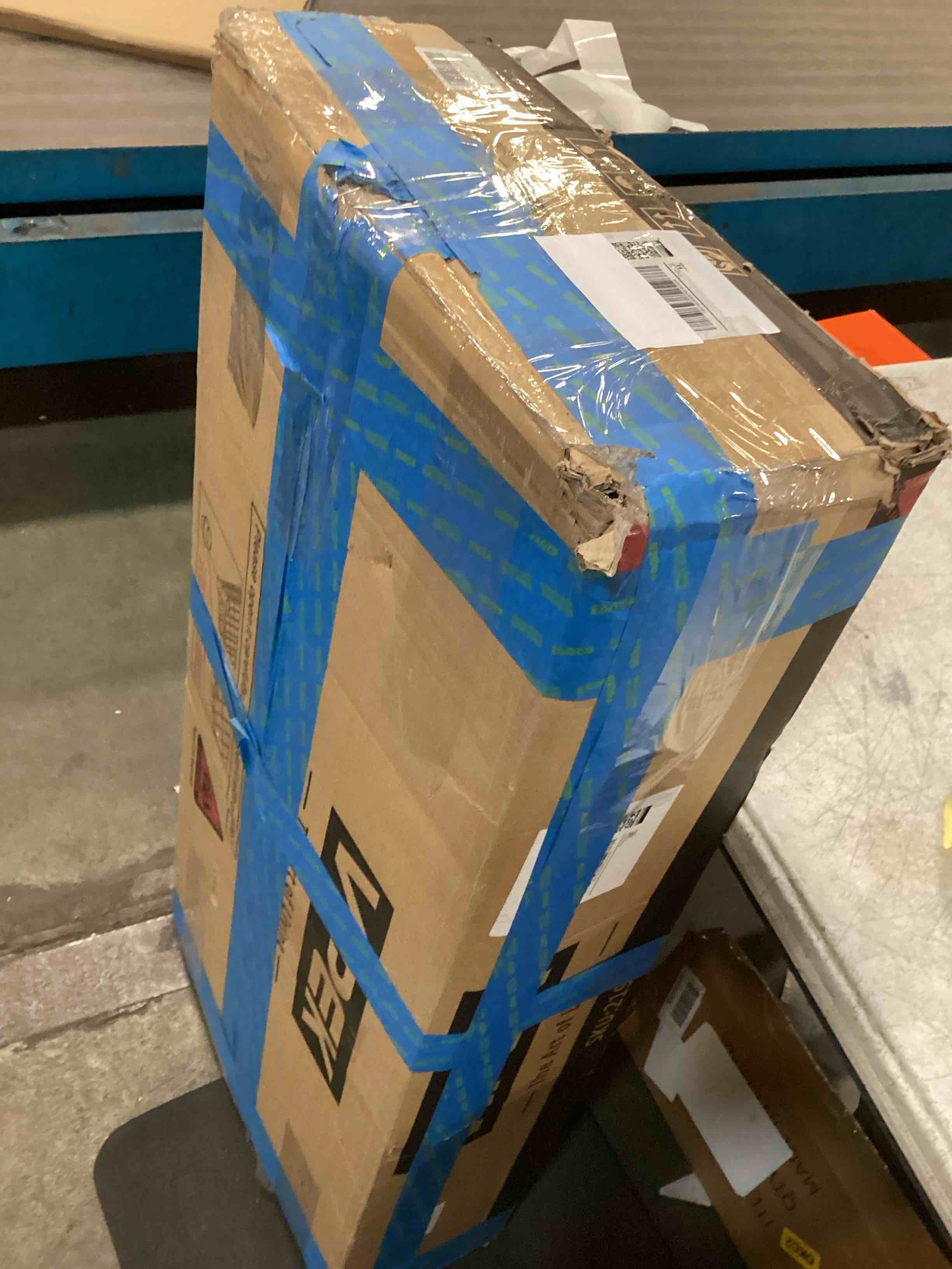 https://s3.amazonaws.com/lotting-images-prod/bidfta/GRA1711718_1734529052110.jpeg