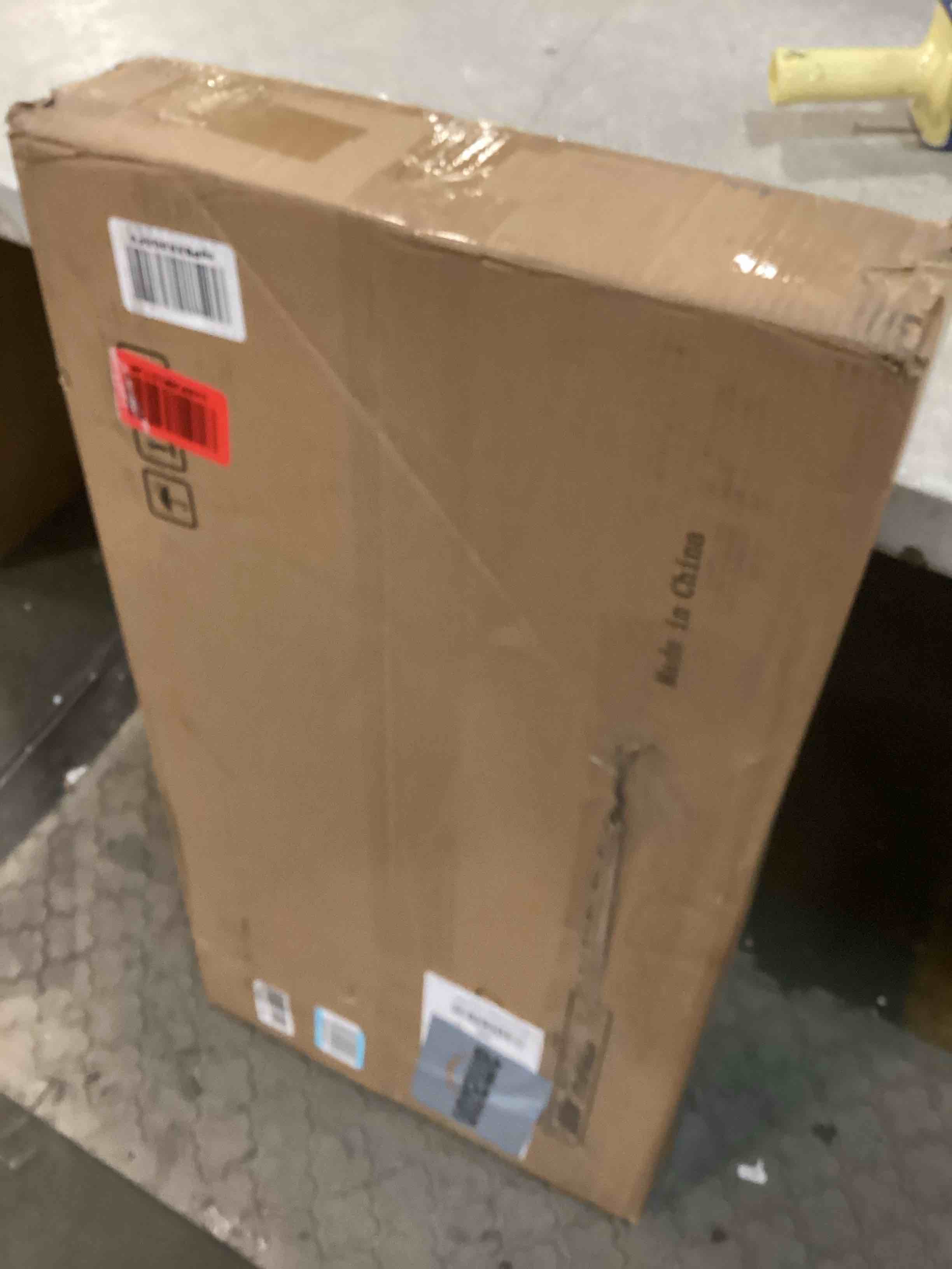 https://s3.amazonaws.com/lotting-images-prod/bidfta/GRA1712247_1734706254283.jpeg