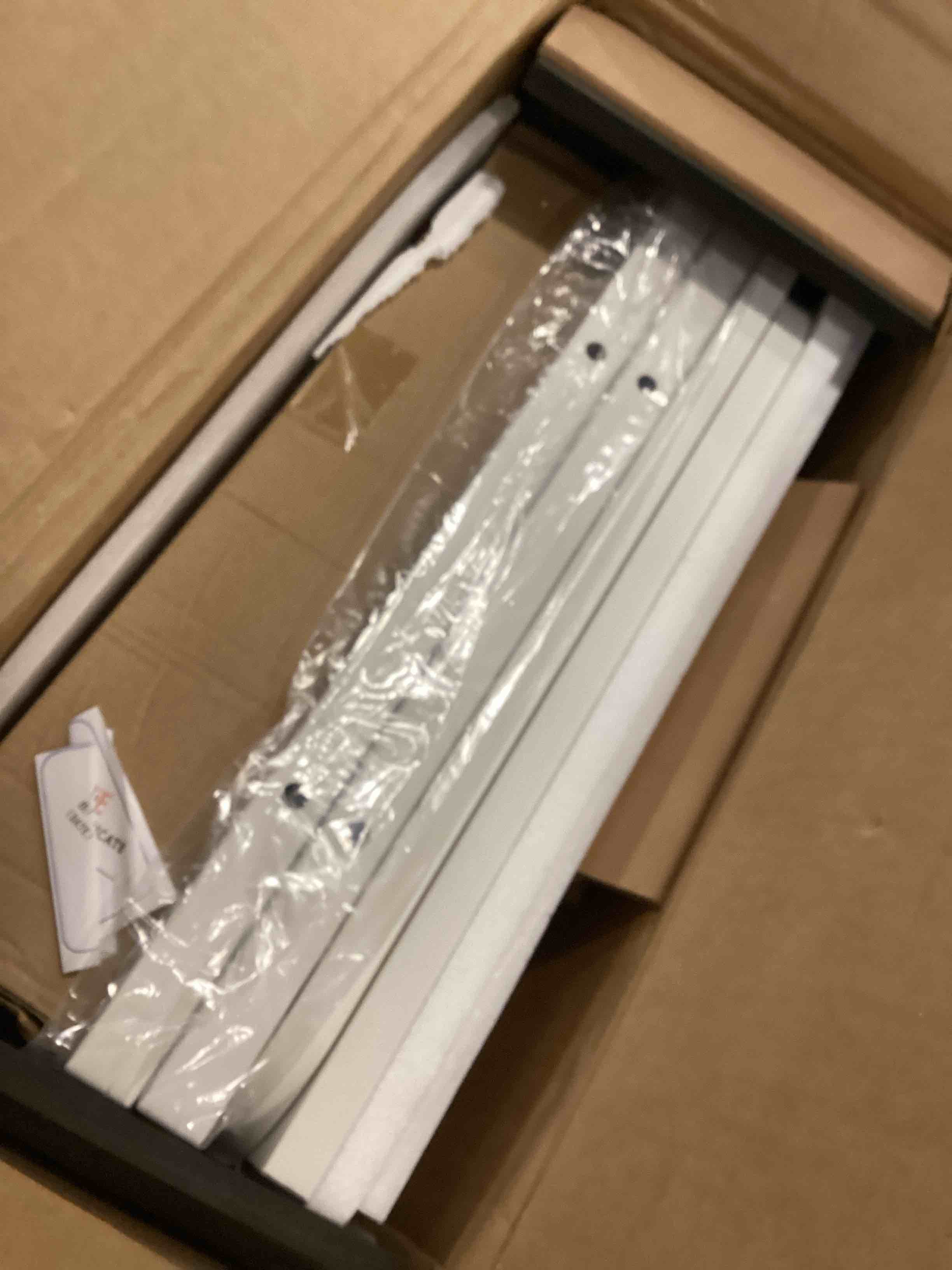 https://s3.amazonaws.com/lotting-images-prod/bidfta/GRA1713339_1735314751927.jpeg