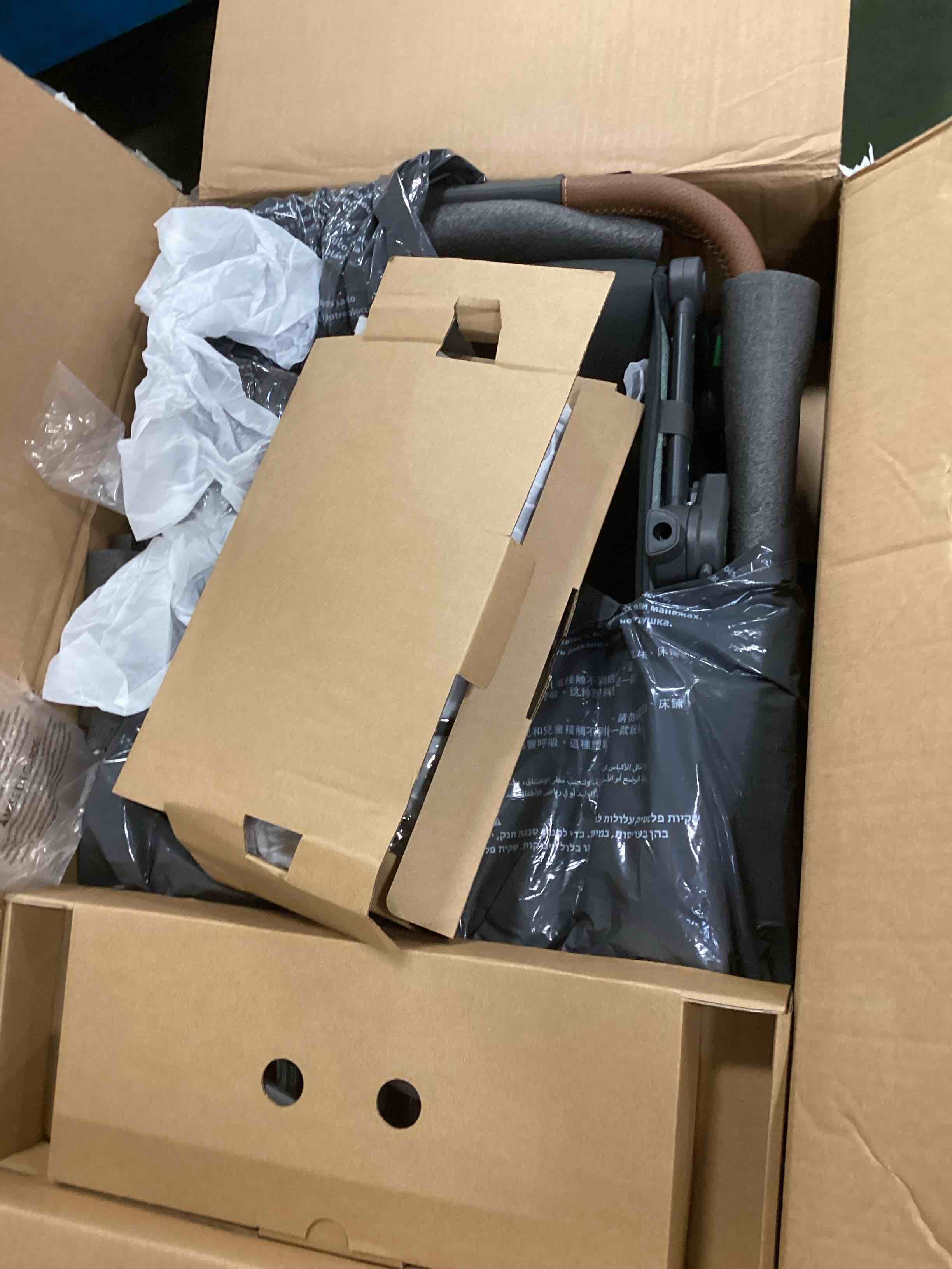 https://s3.amazonaws.com/lotting-images-prod/bidfta/GRA1713515_1735568378169.jpeg