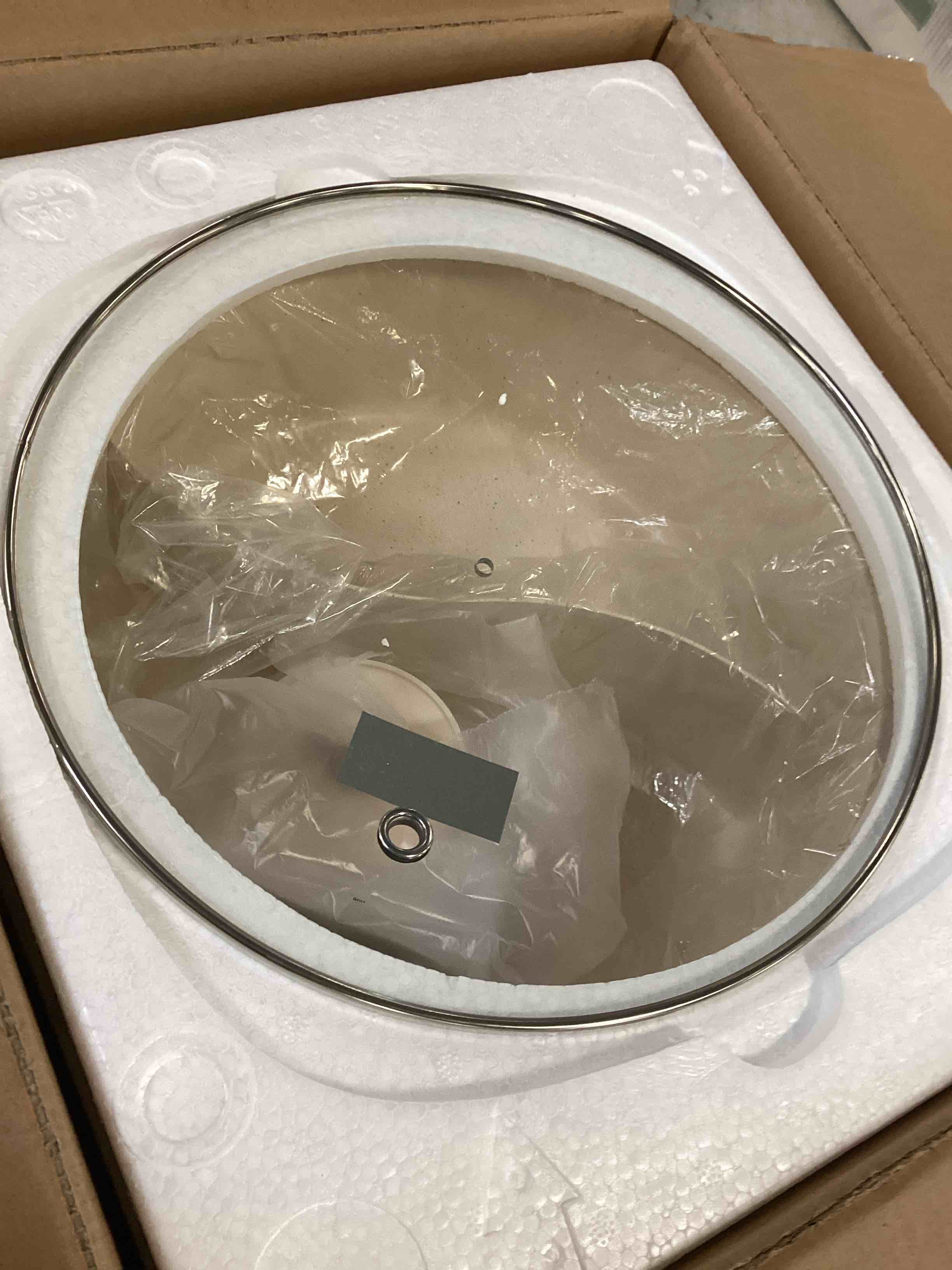https://s3.amazonaws.com/lotting-images-prod/bidfta/GRA1713573_1735575257576.jpeg