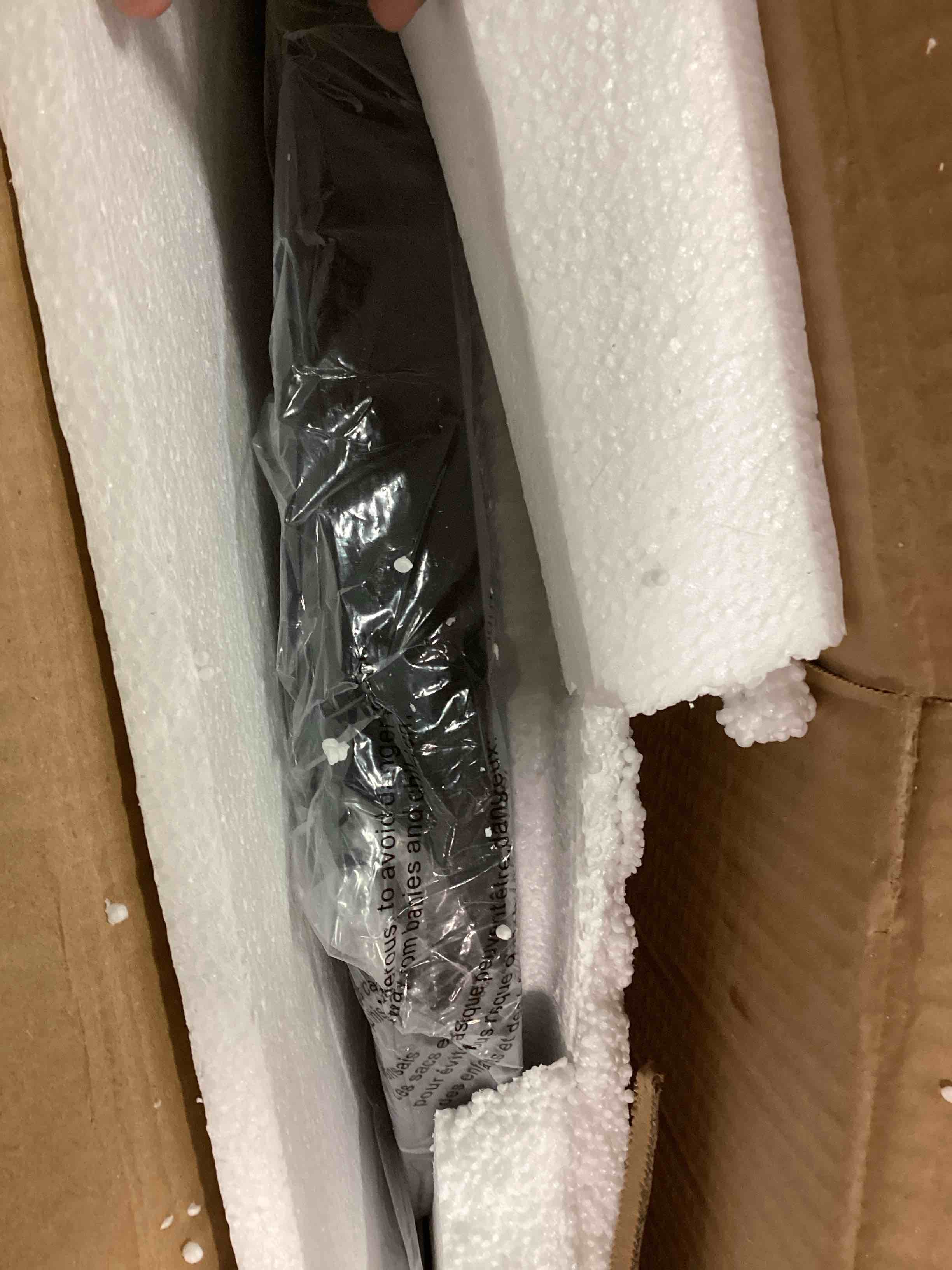 https://s3.amazonaws.com/lotting-images-prod/bidfta/GRA1718180_1736511591024.jpeg