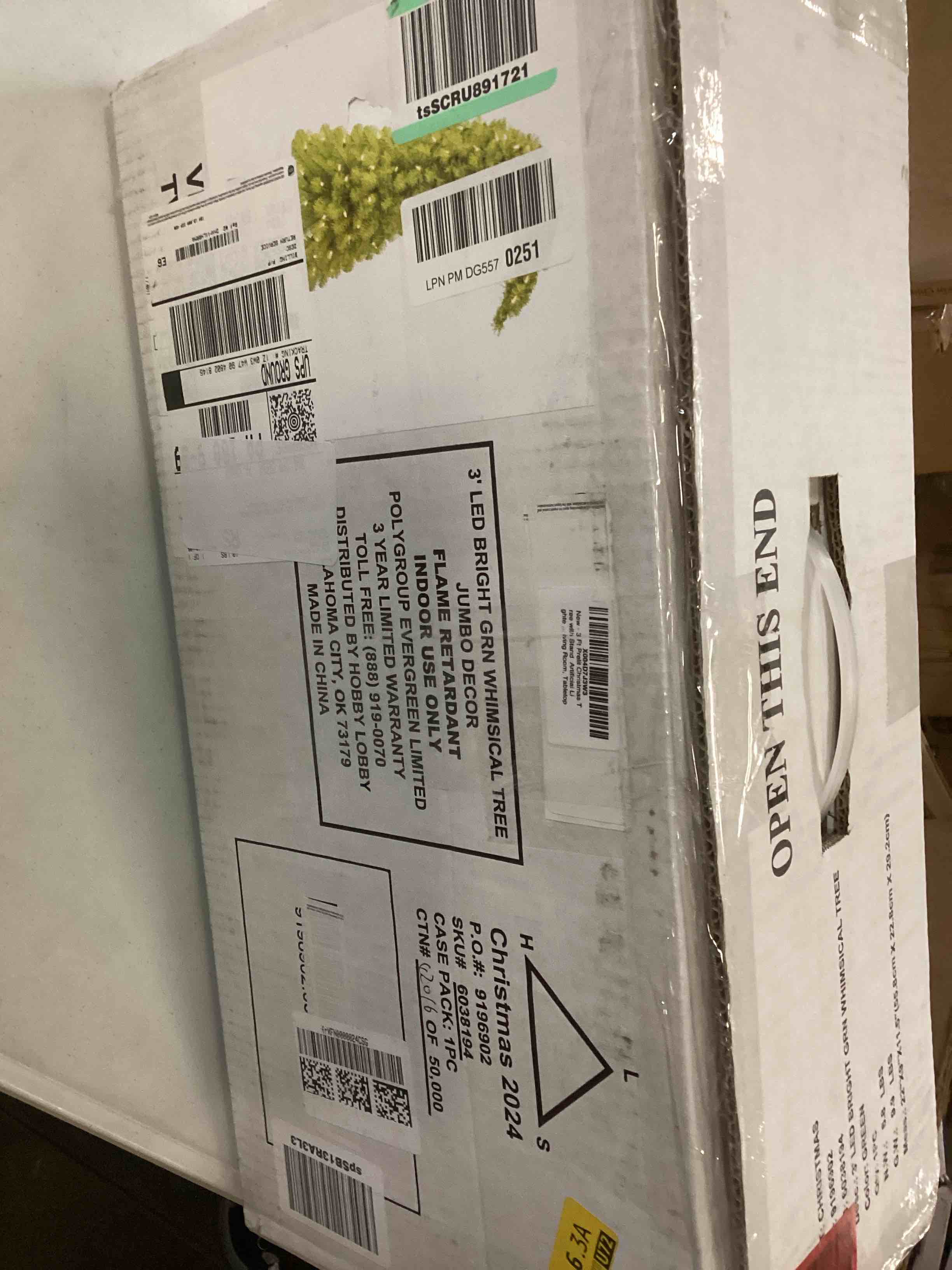 https://s3.amazonaws.com/lotting-images-prod/bidfta/GRA1718580_1736874527474.jpeg