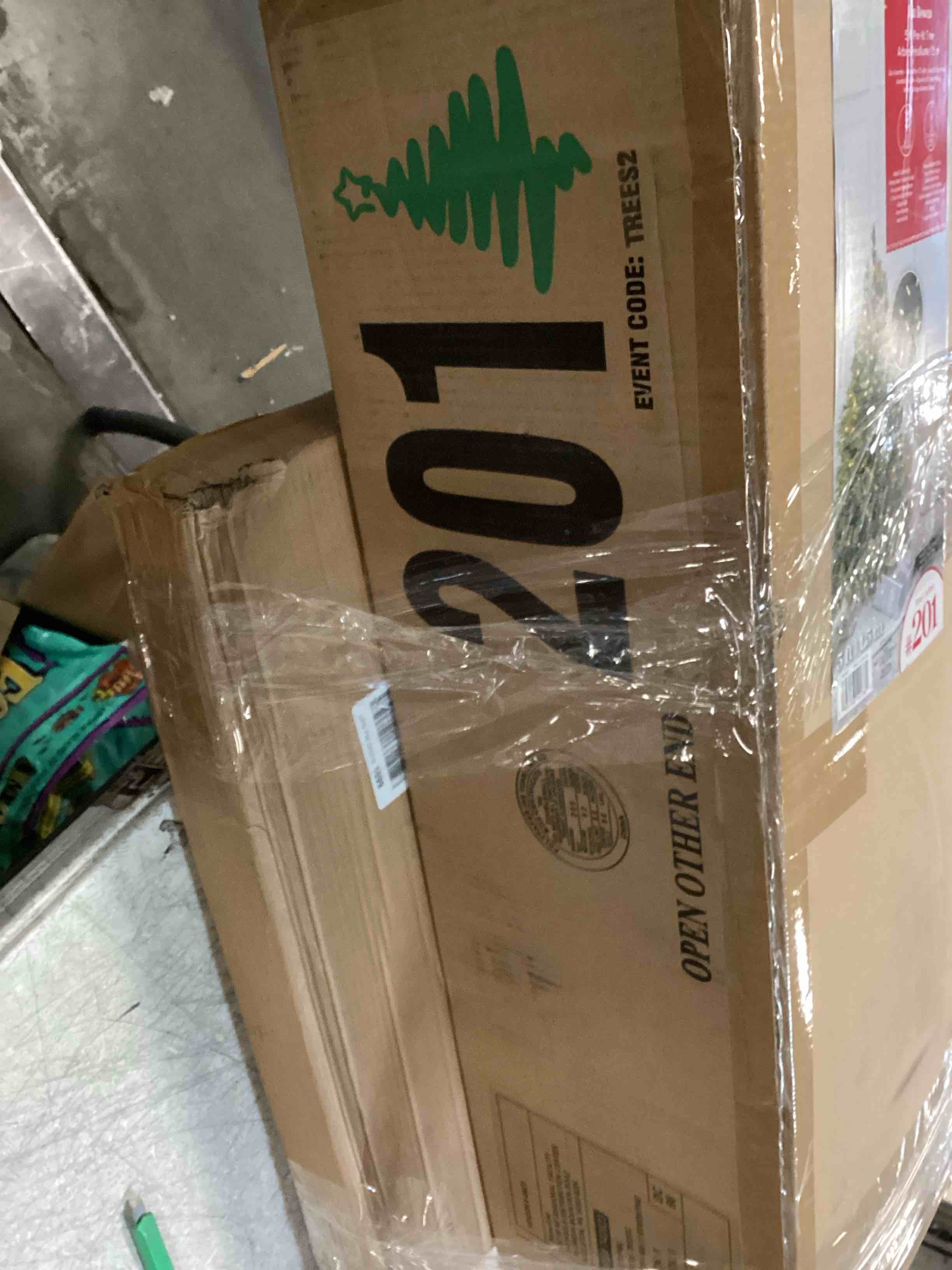 https://s3.amazonaws.com/lotting-images-prod/bidfta/GRA1718725_1736949756881.jpeg