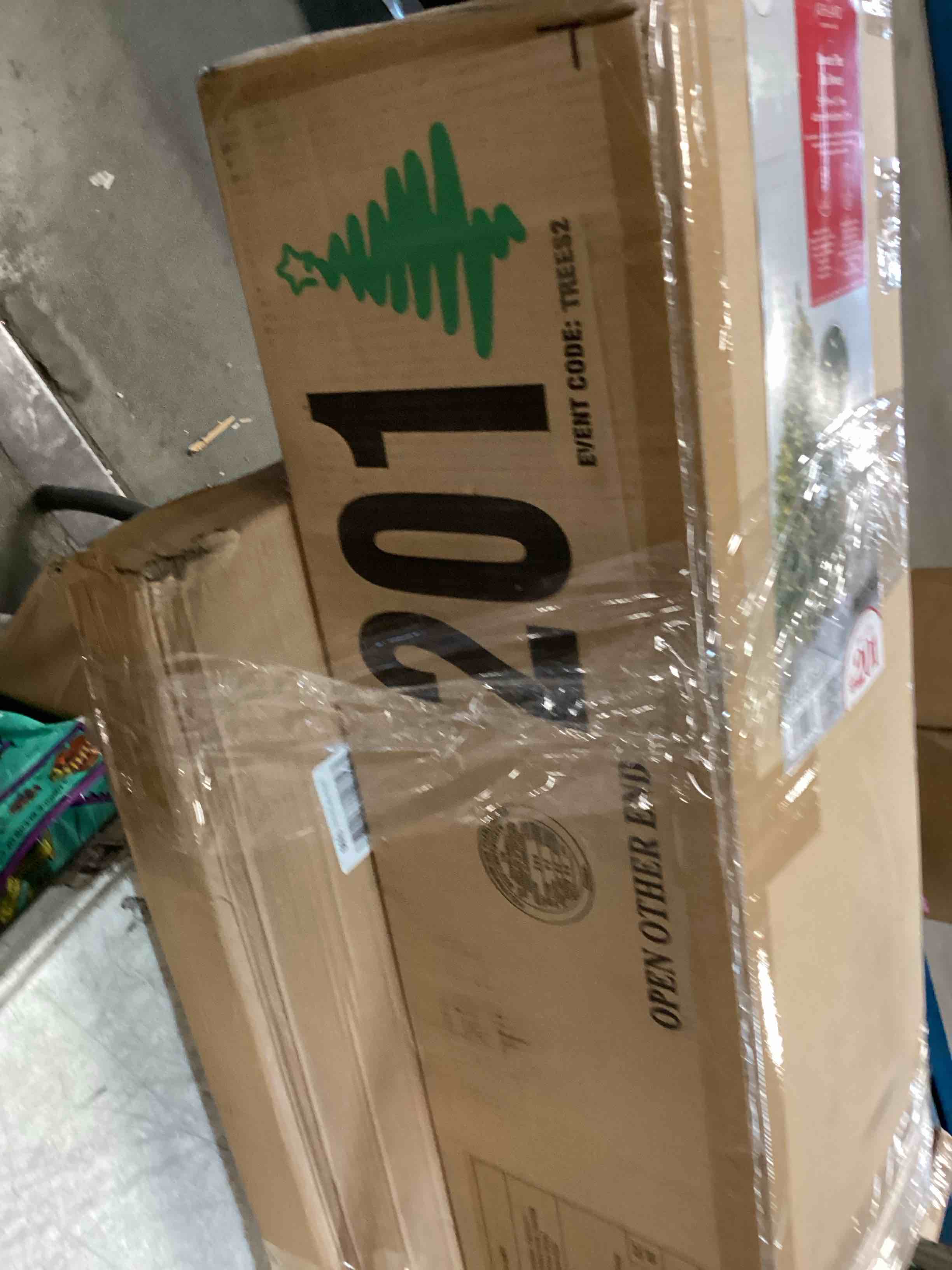 https://s3.amazonaws.com/lotting-images-prod/bidfta/GRA1718725_1736949759032.jpeg