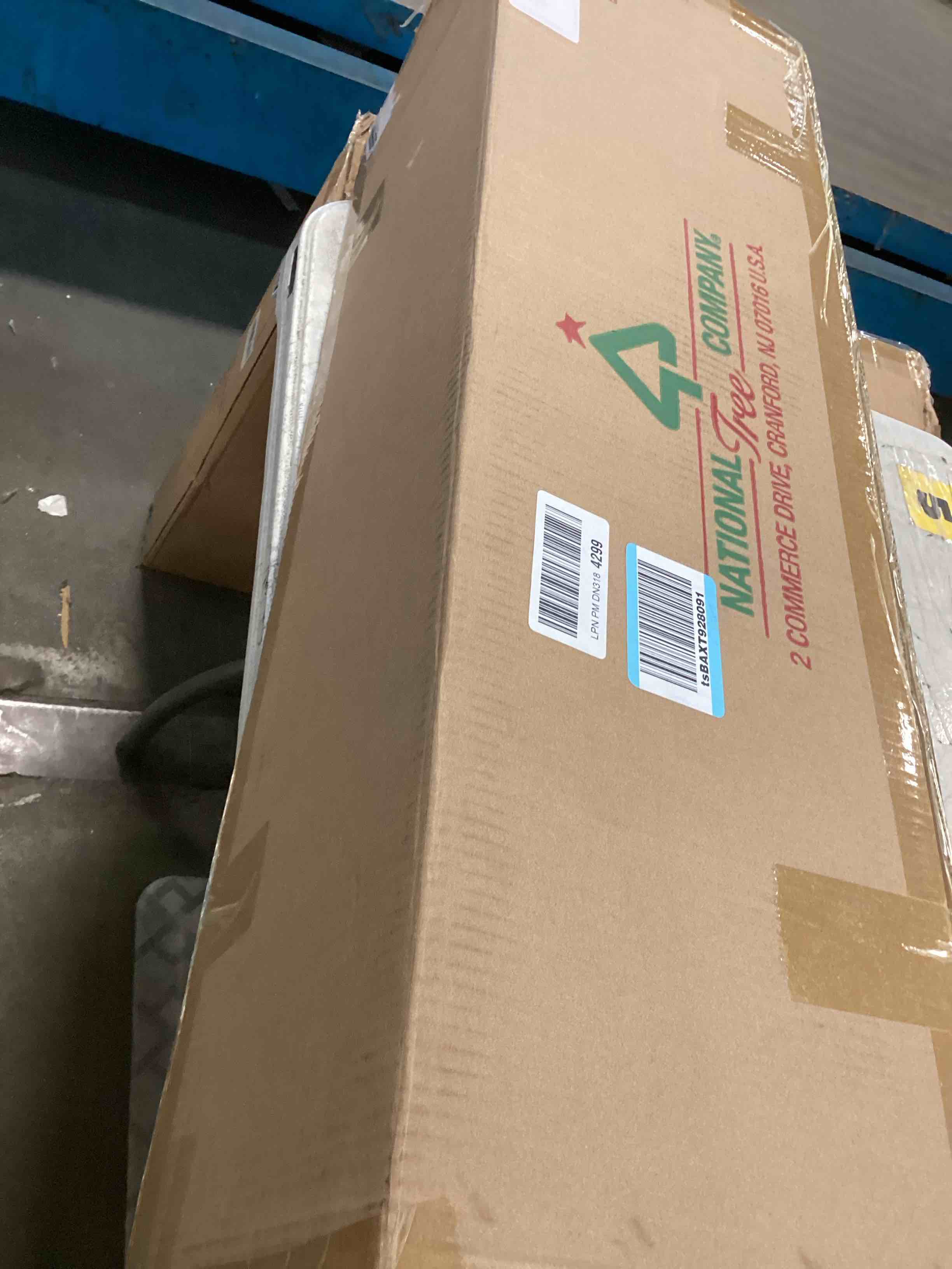 https://s3.amazonaws.com/lotting-images-prod/bidfta/GRA1718763_1736954886238.jpeg