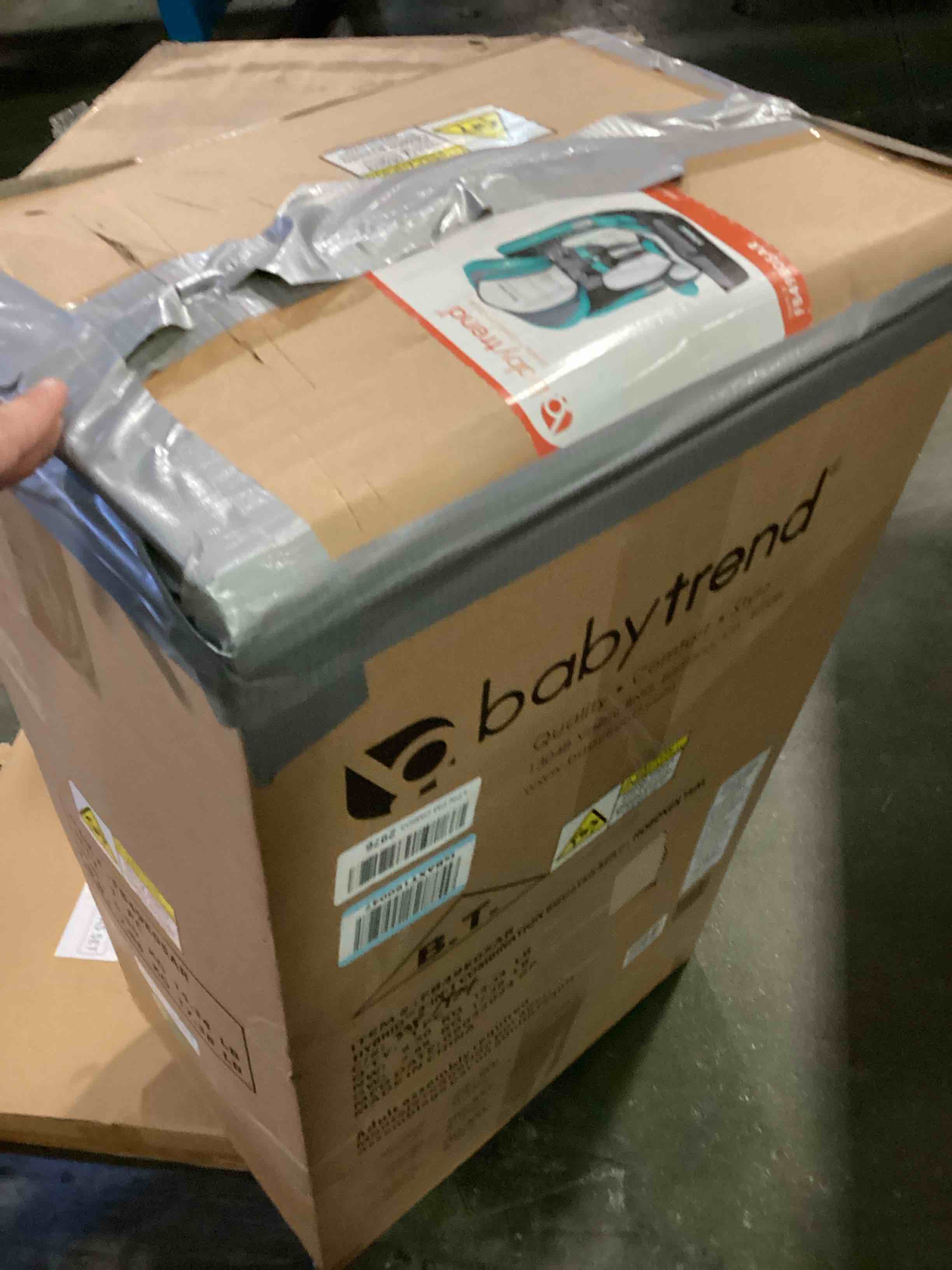 https://s3.amazonaws.com/lotting-images-prod/bidfta/GRA1718969_1737033523851.jpeg