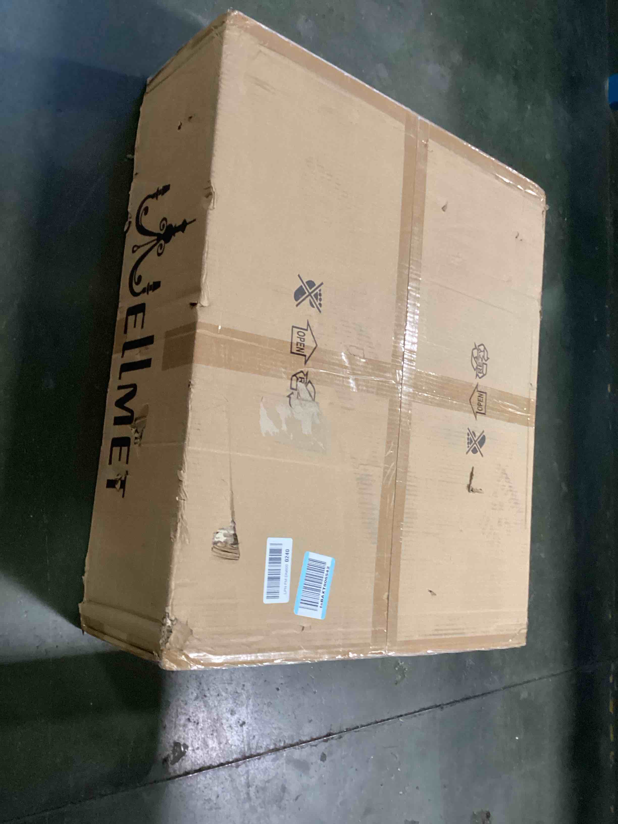 https://s3.amazonaws.com/lotting-images-prod/bidfta/GRA1718971_1737033892022.jpeg