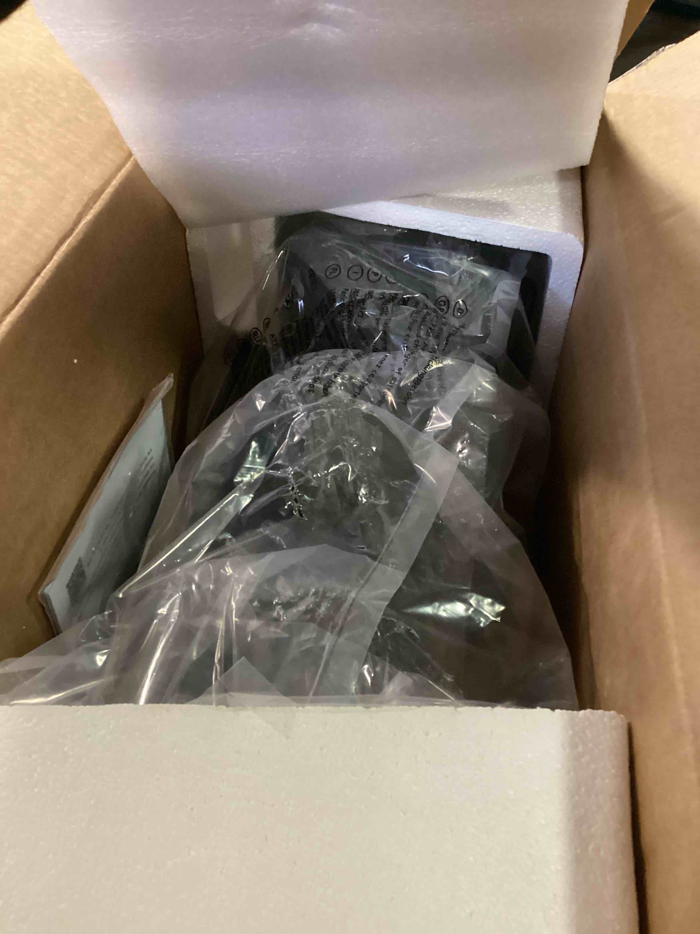 https://s3.amazonaws.com/lotting-images-prod/bidfta/GRA1718975_1737034632905.jpeg