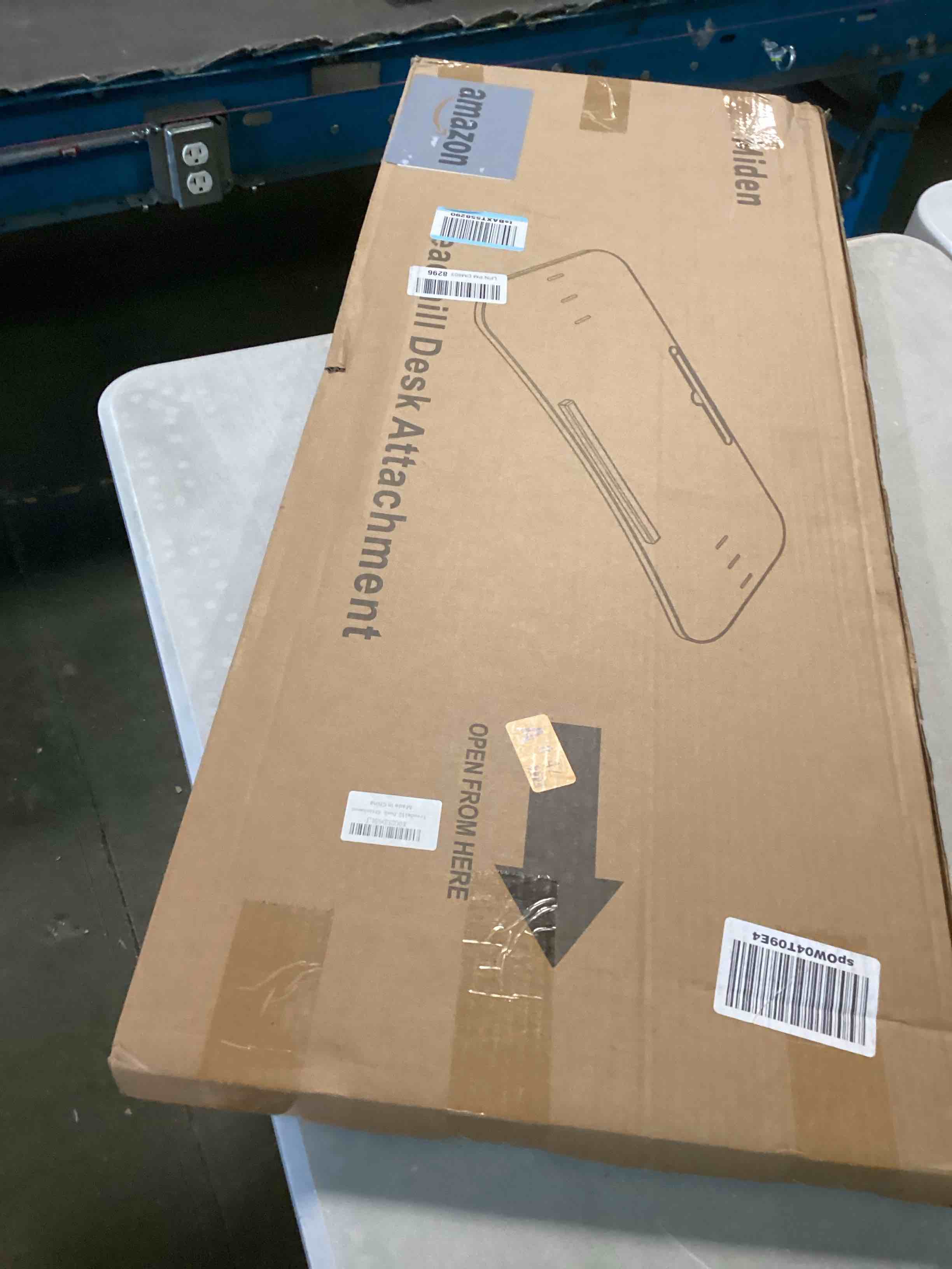 https://s3.amazonaws.com/lotting-images-prod/bidfta/GRA1719191_1737119863727.jpeg