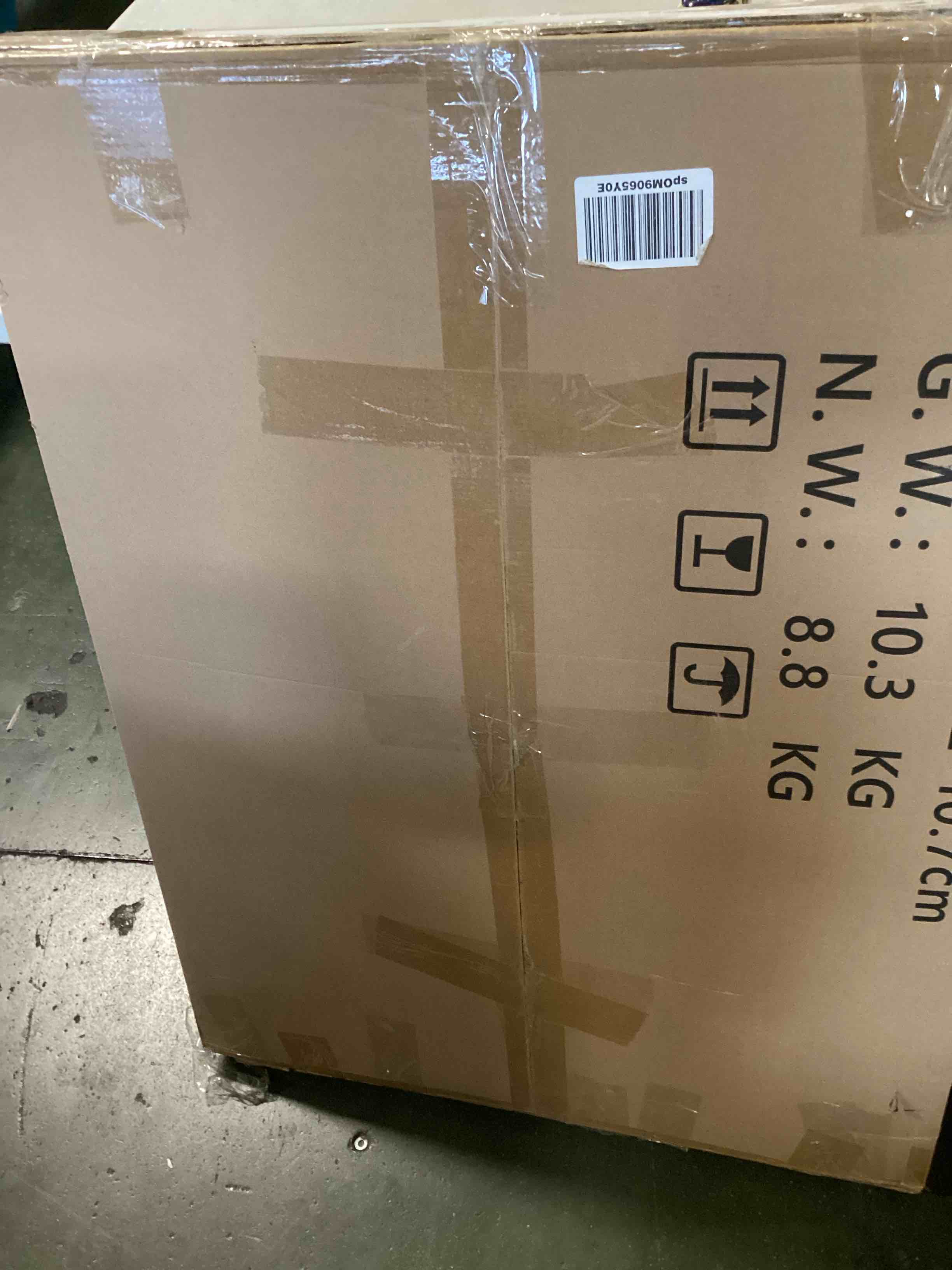 https://s3.amazonaws.com/lotting-images-prod/bidfta/GRA1719196_1737120325409.jpeg