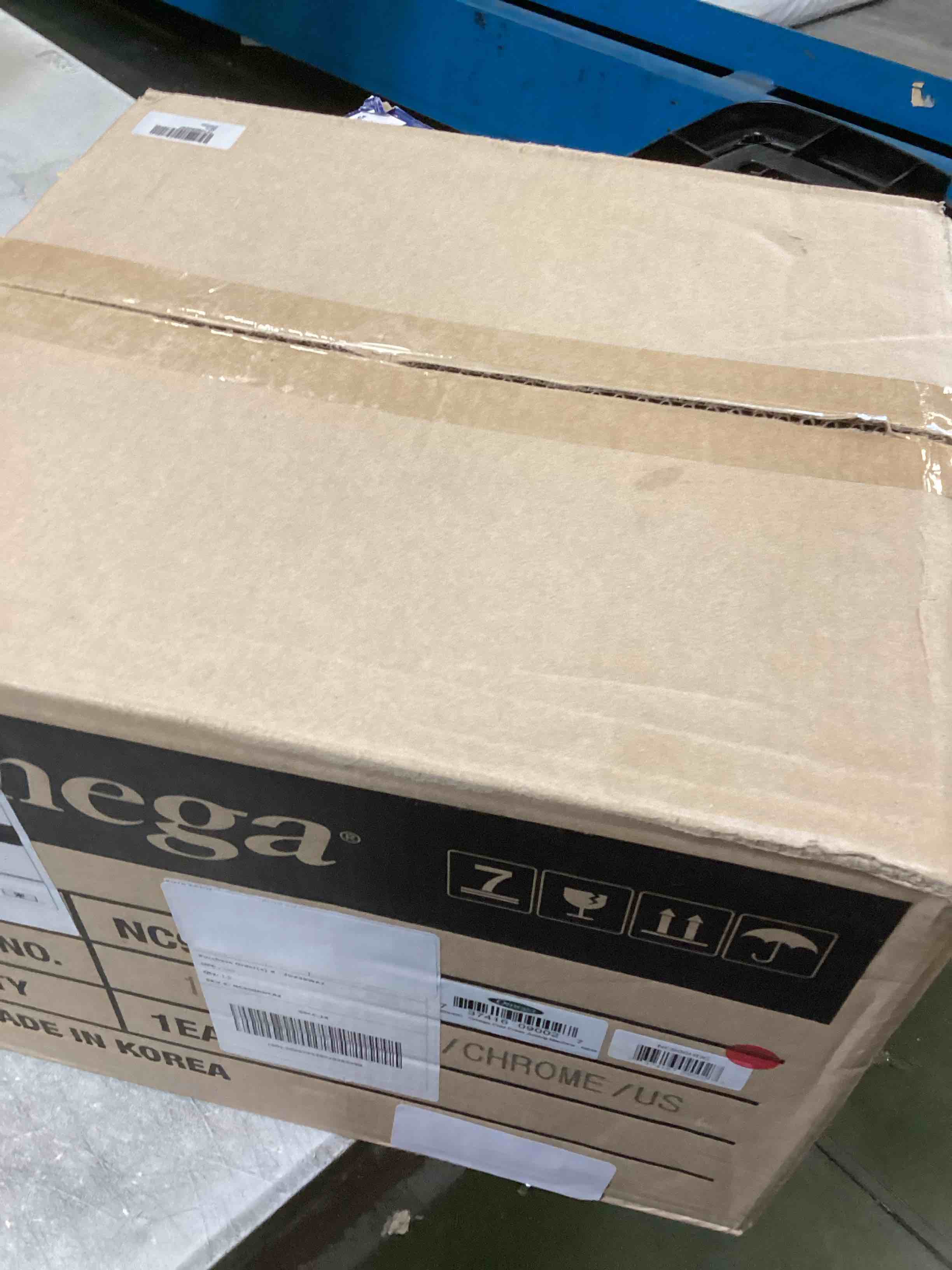 https://s3.amazonaws.com/lotting-images-prod/bidfta/GRA1719495_1737398767324.jpeg
